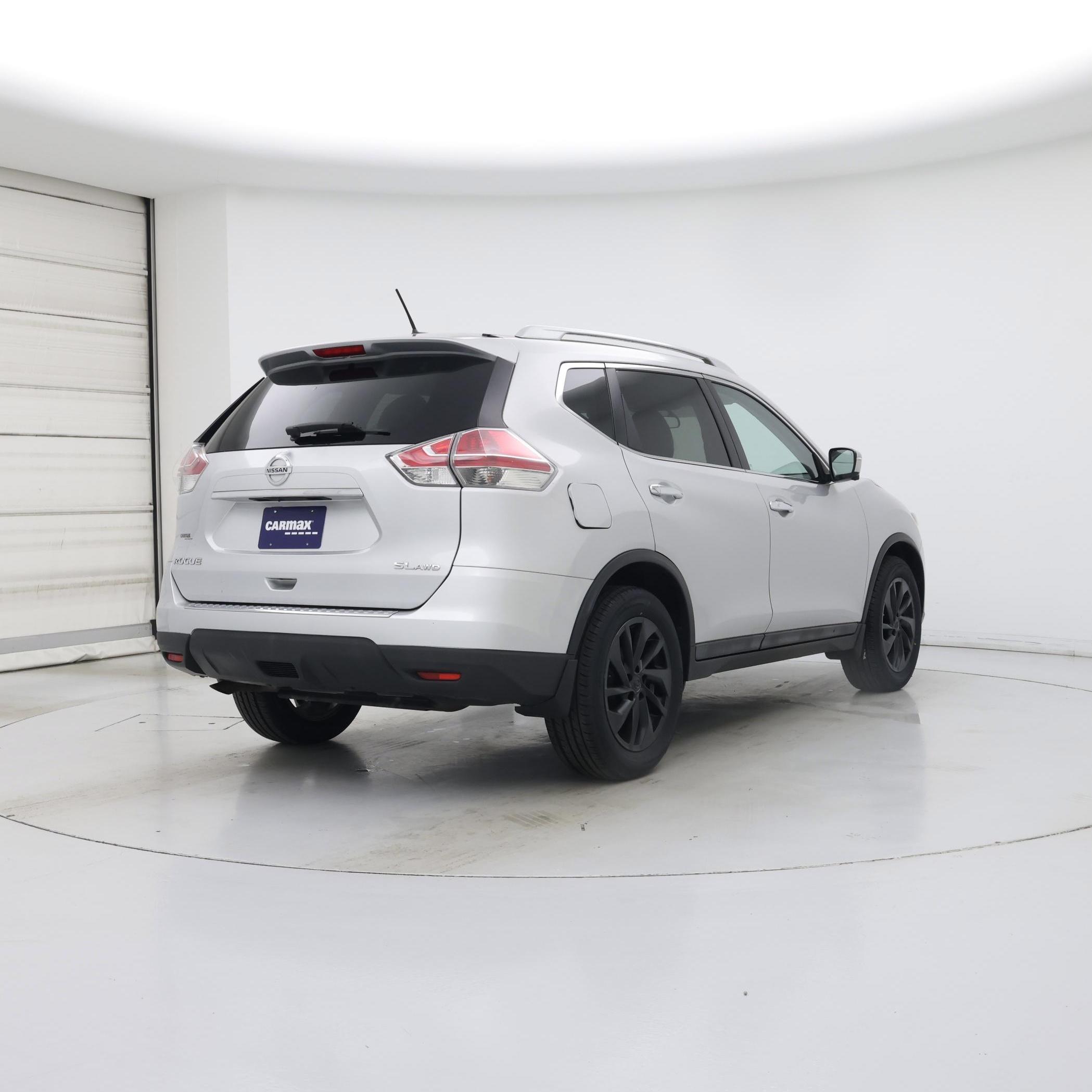 Thumbnail: 2015 Nissan Rogue - 8