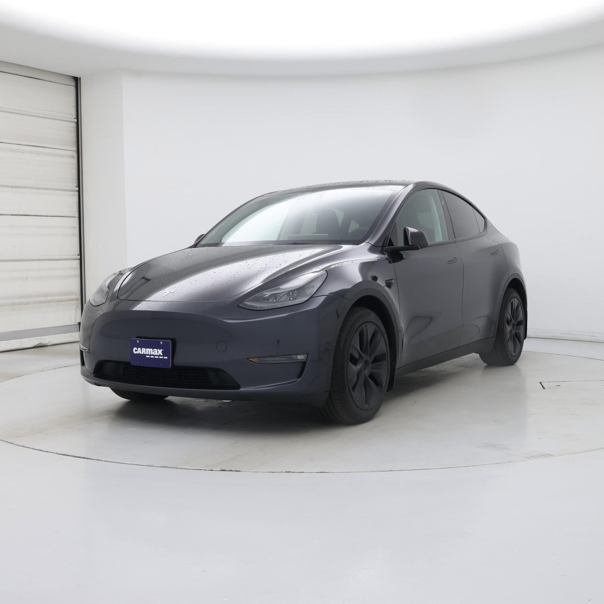 Thumbnail: 2024 Tesla Model Y - 4