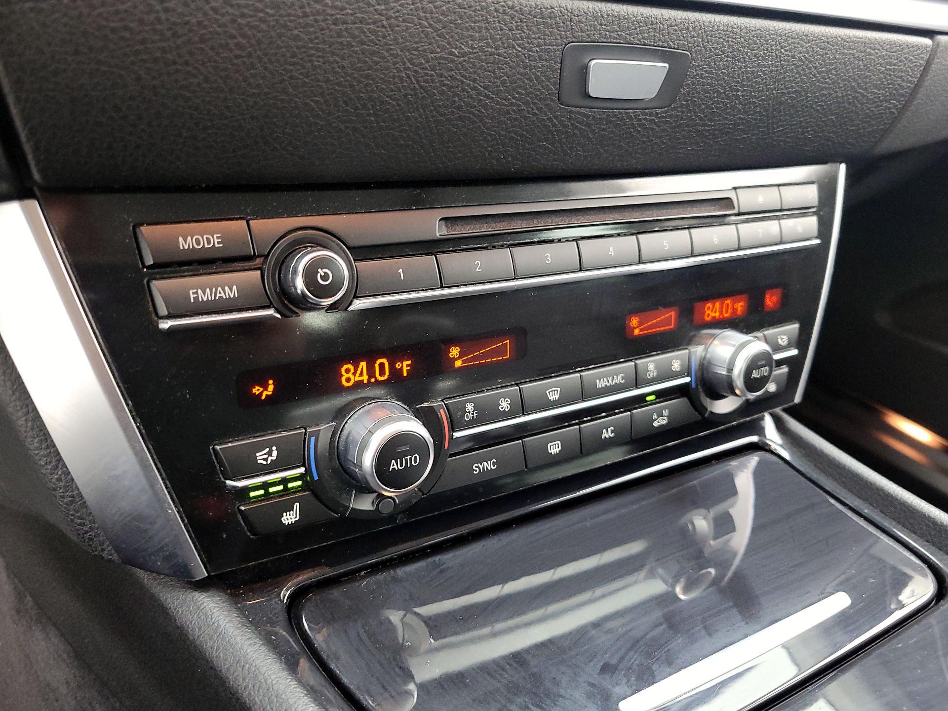 Thumbnail: 2016 BMW 5 Series - 17