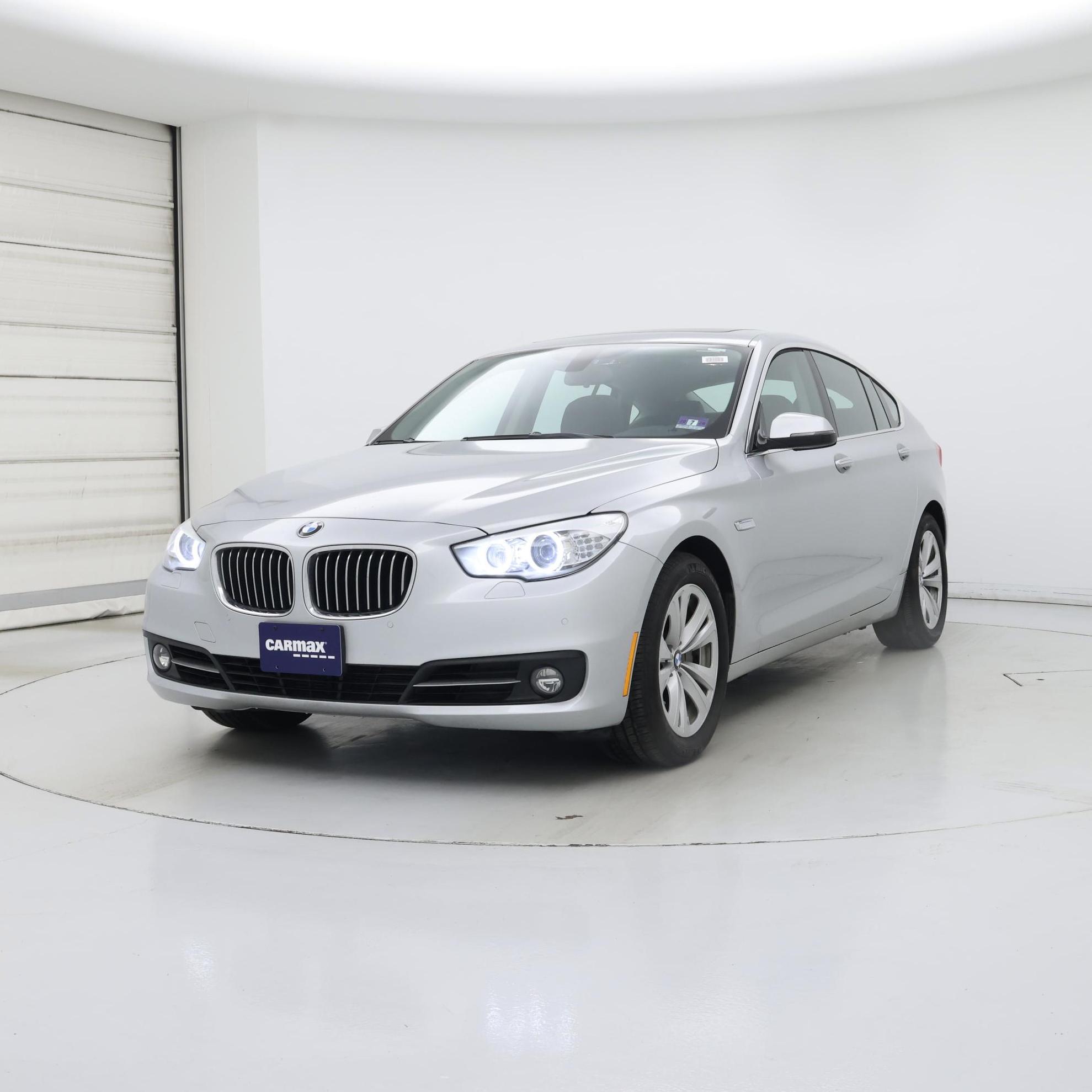 Thumbnail: 2016 BMW 5 Series - 4