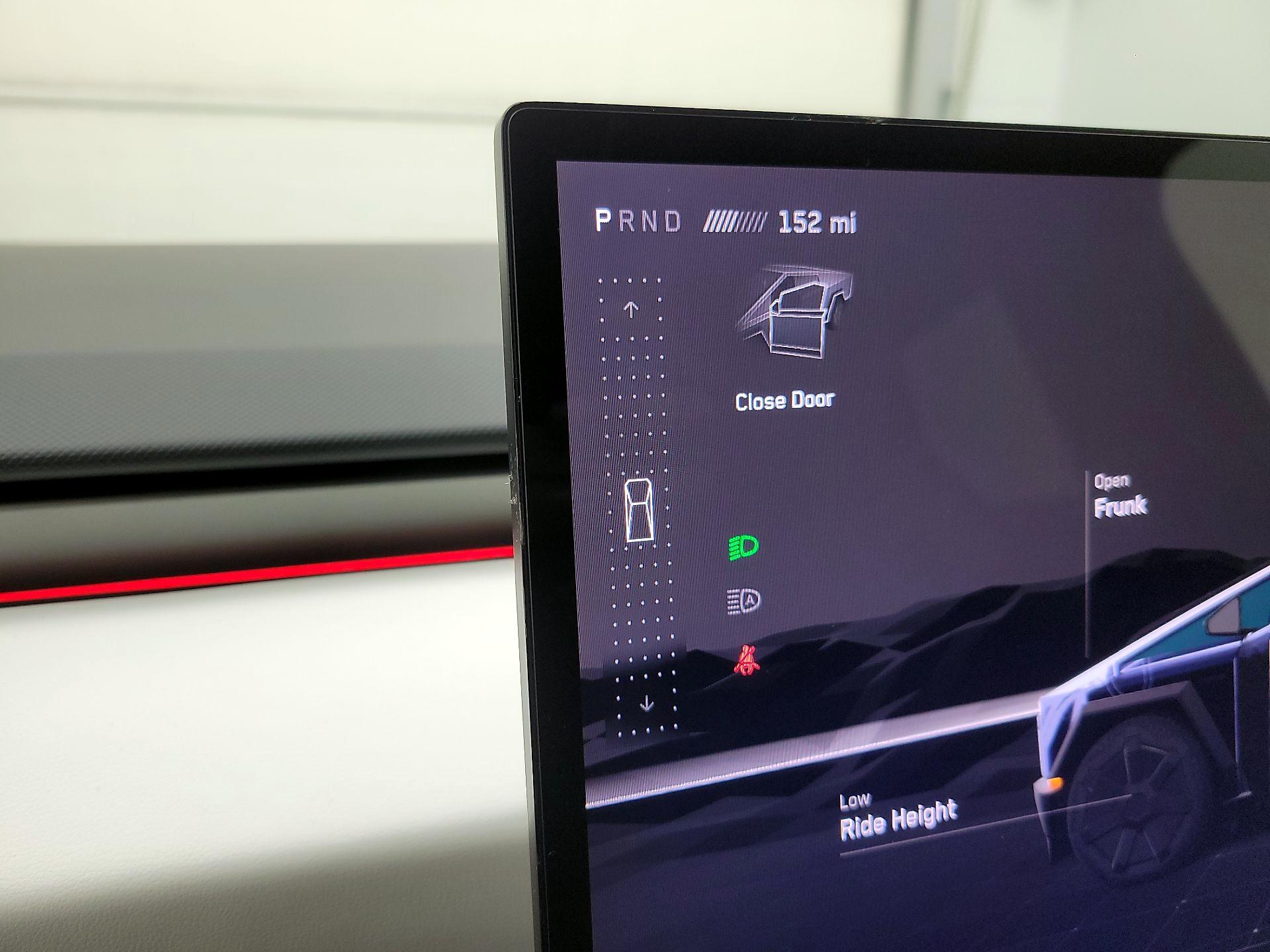 Thumbnail: 2024 Tesla Cybertruck - 17