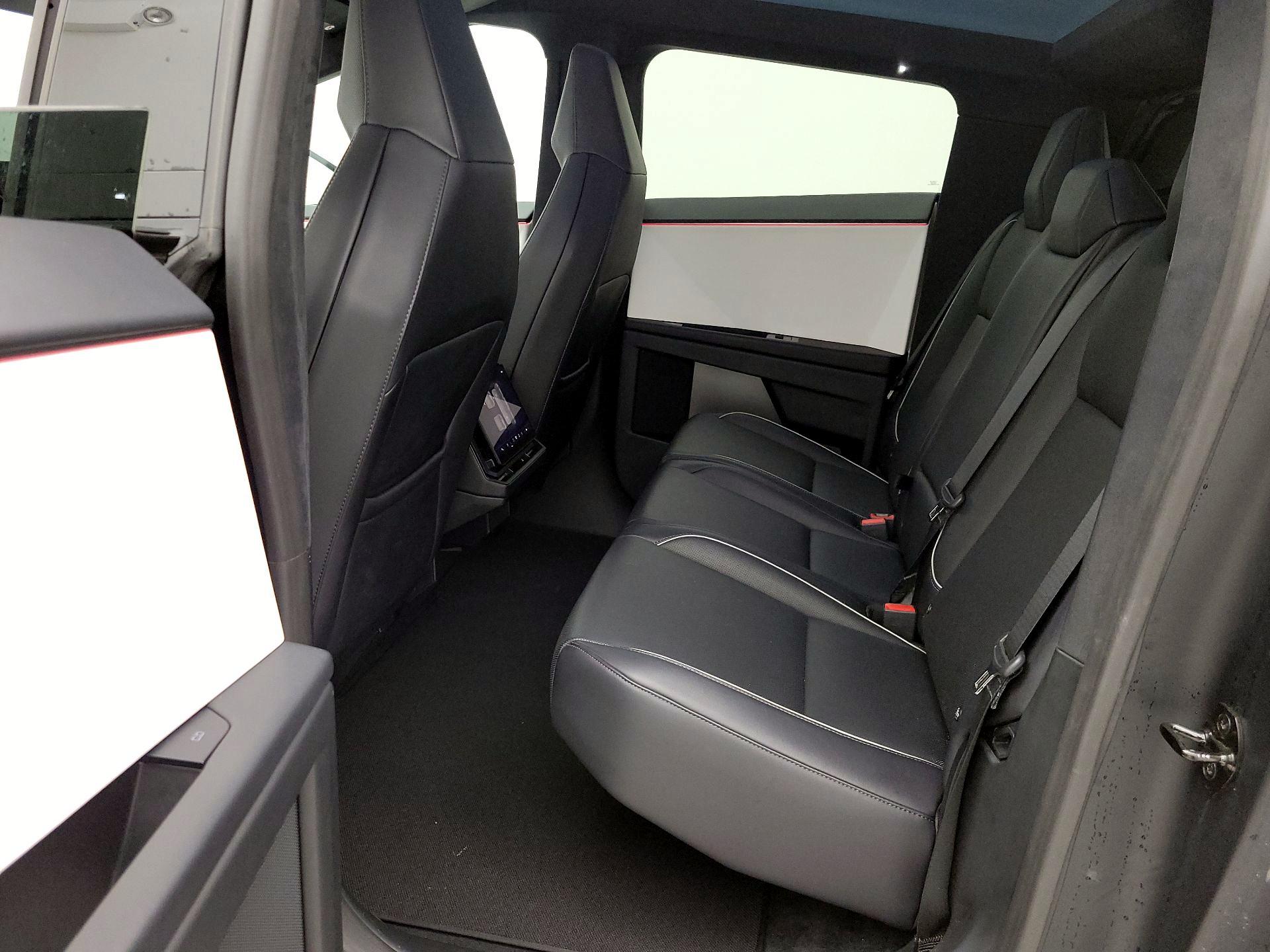 Thumbnail: 2024 Tesla Cybertruck - 18