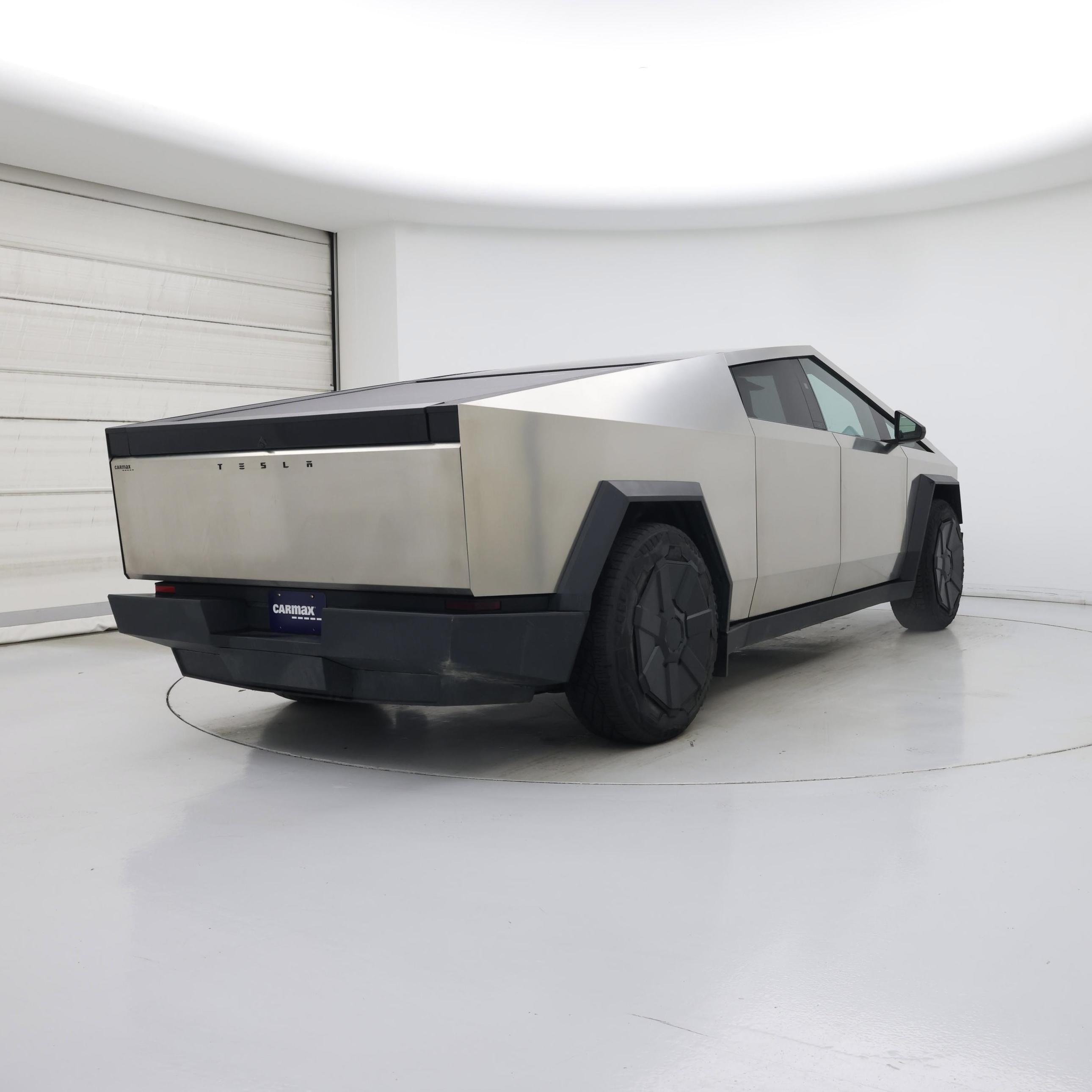 Thumbnail: 2024 Tesla Cybertruck - 8