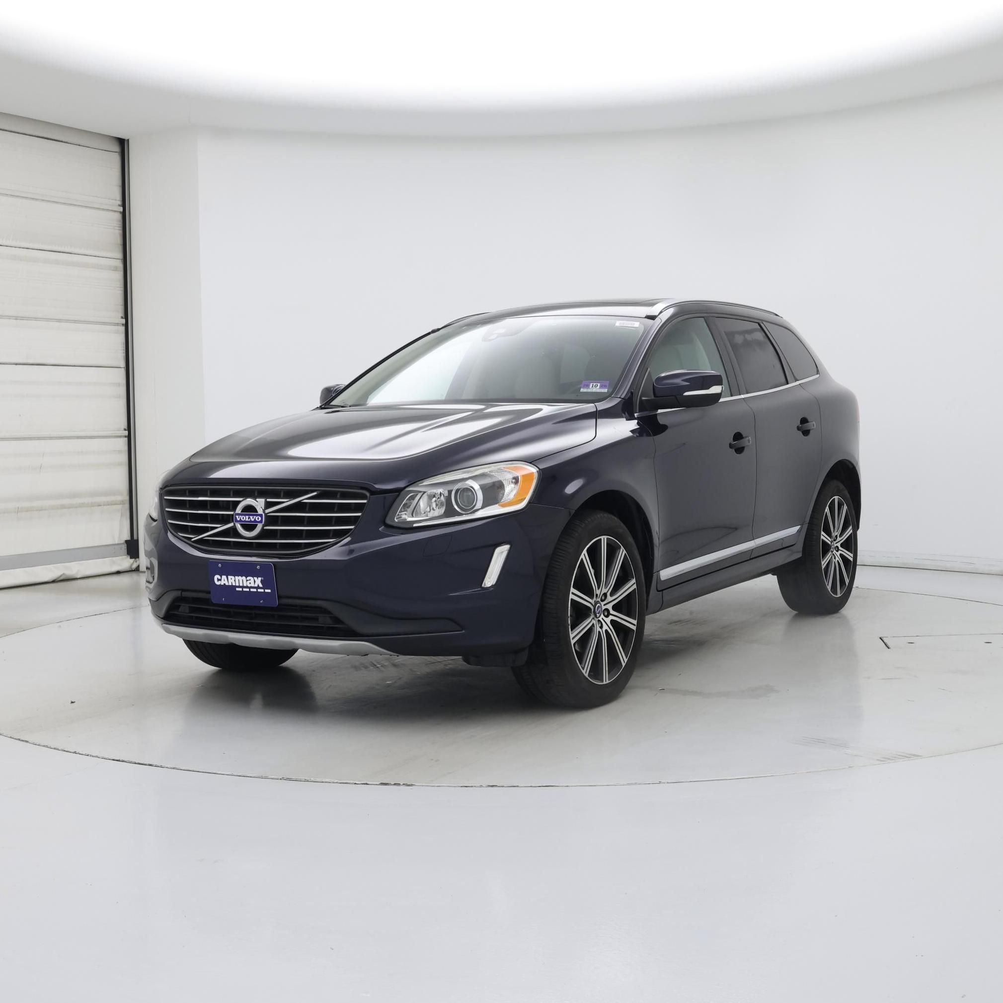 Thumbnail: 2017 Volvo XC60 - 4