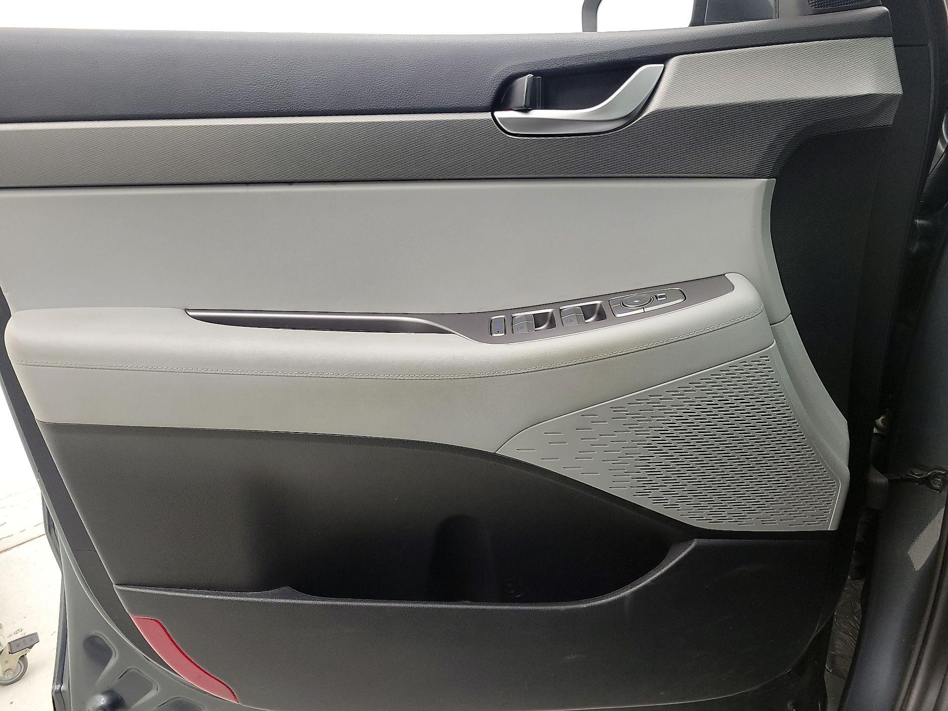 Thumbnail: 2022 Hyundai Palisade - 12