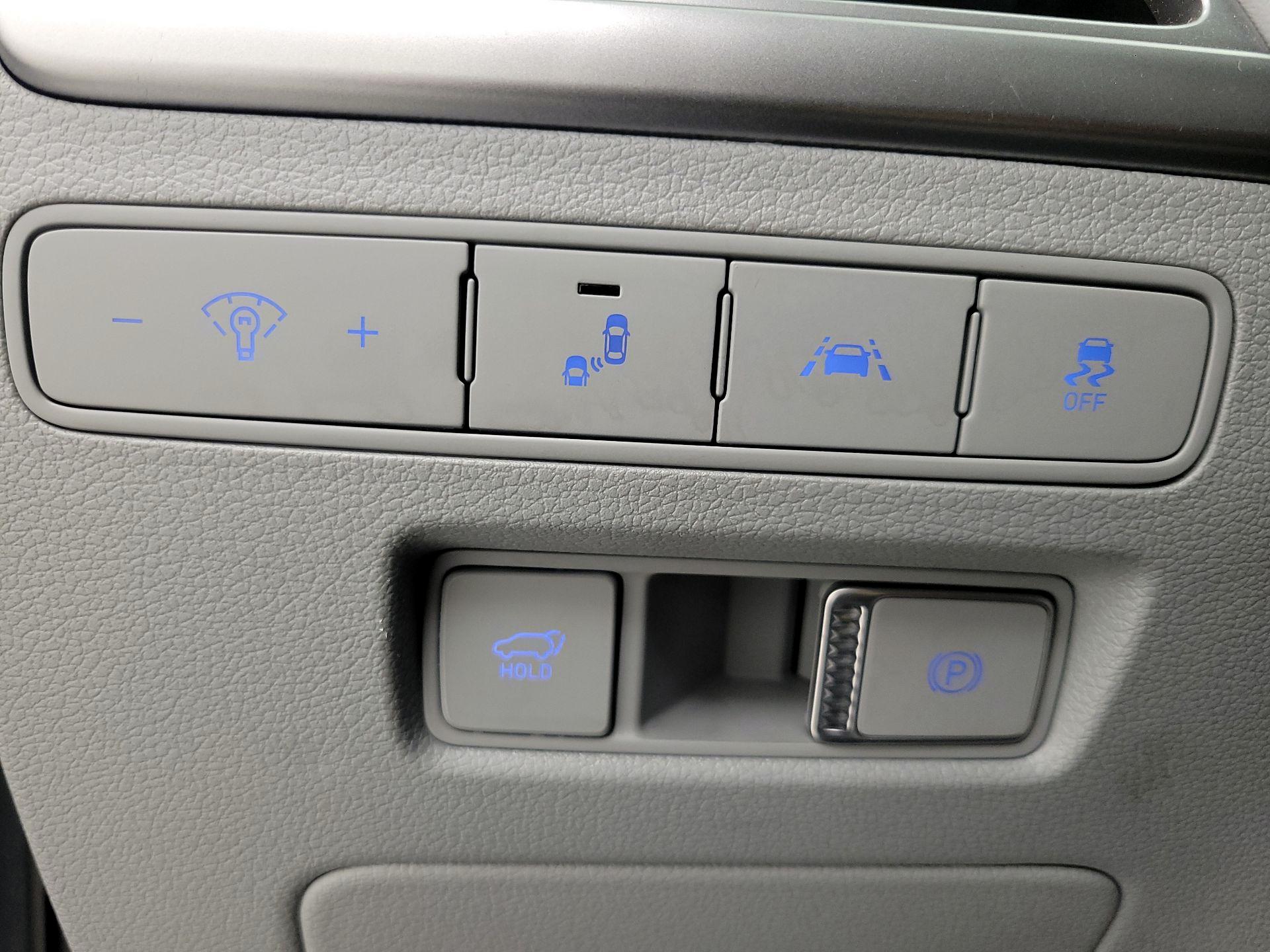 Thumbnail: 2022 Hyundai Palisade - 13