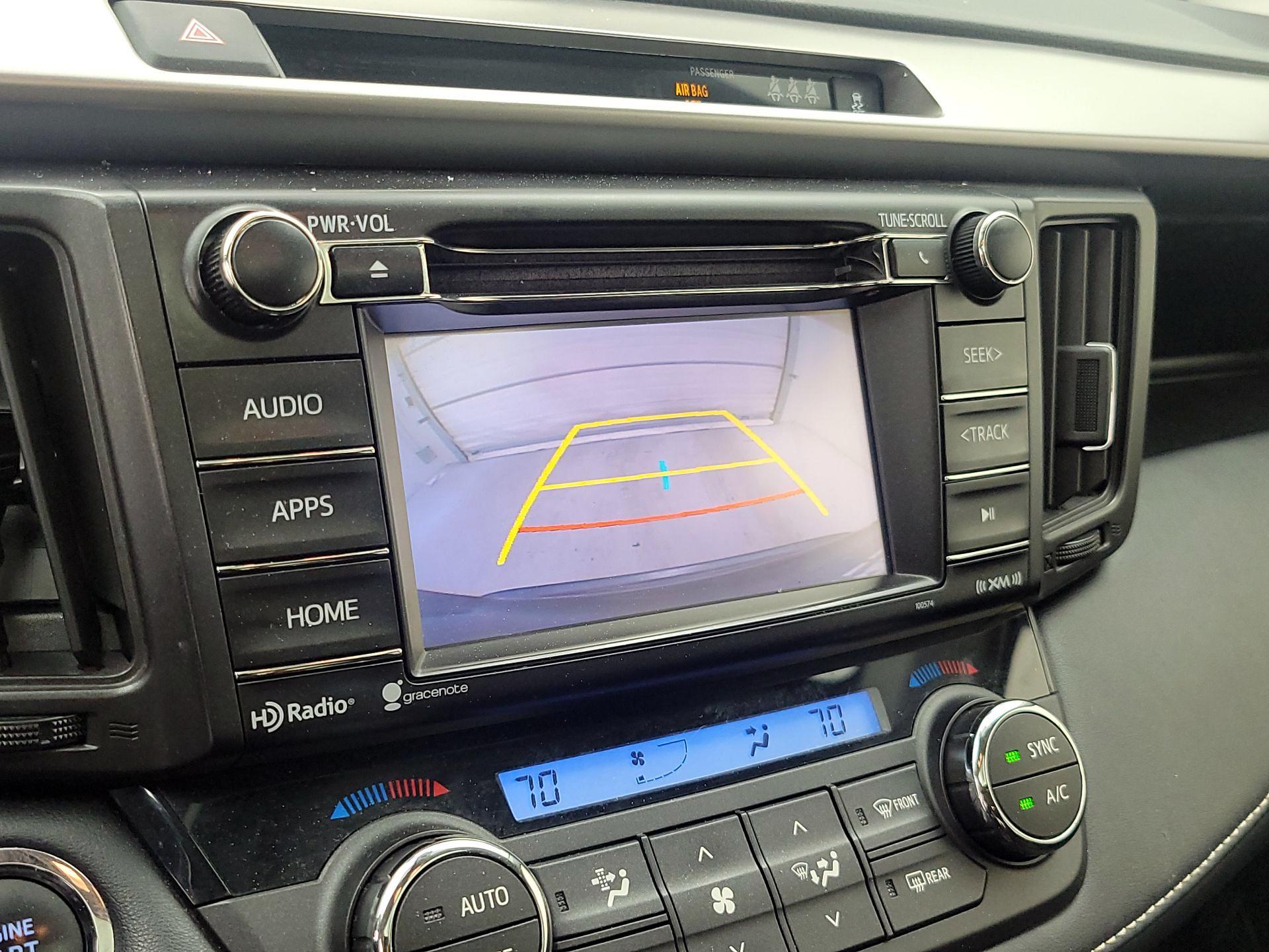 Thumbnail: 2018 Toyota RAV4 - 14