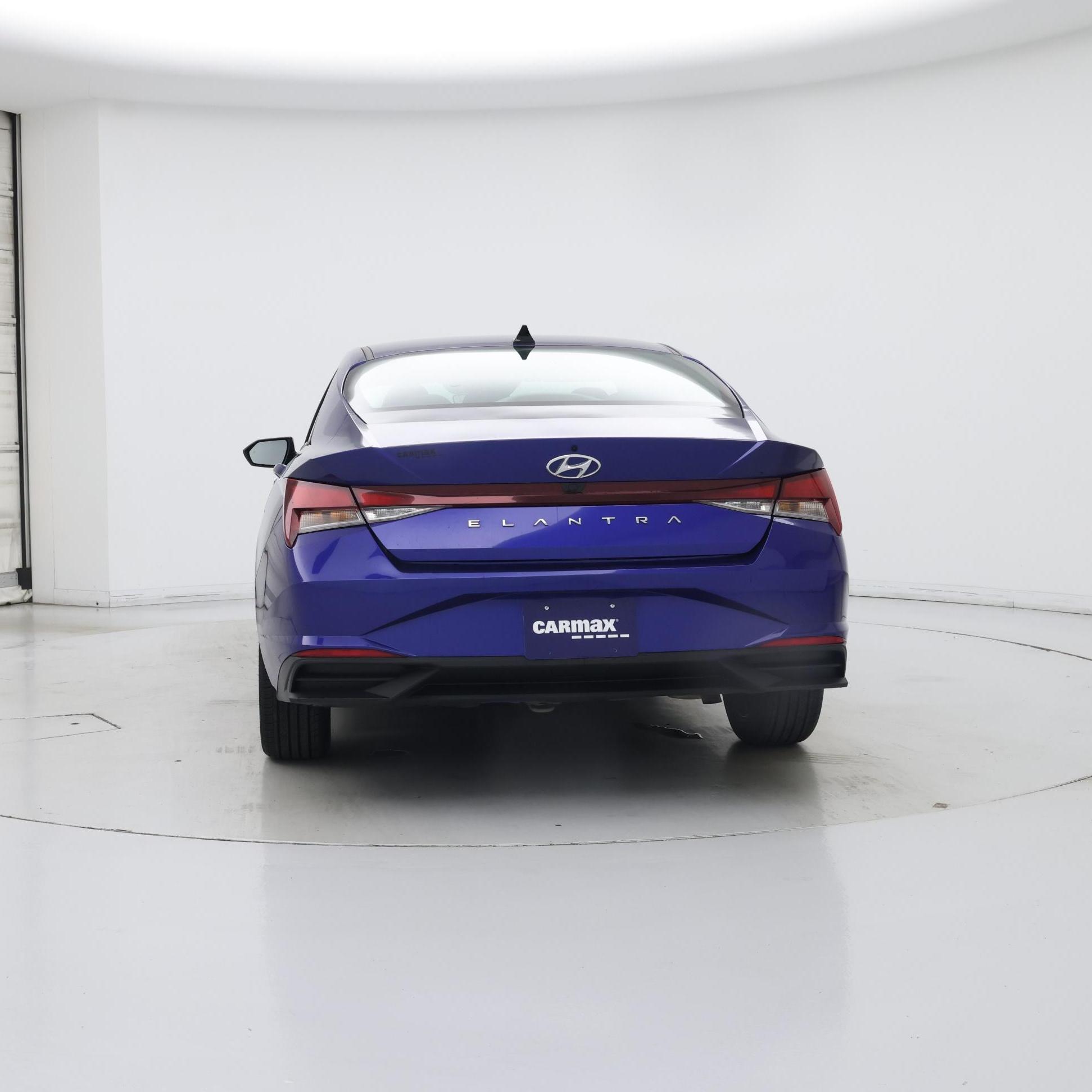 Thumbnail: 2023 Hyundai Elantra - 6