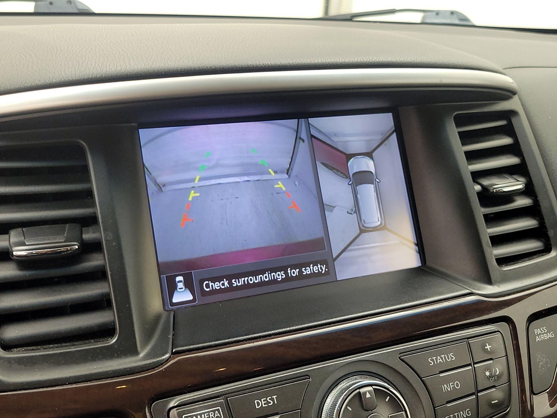 Thumbnail: 2016 Nissan Pathfinder - 15