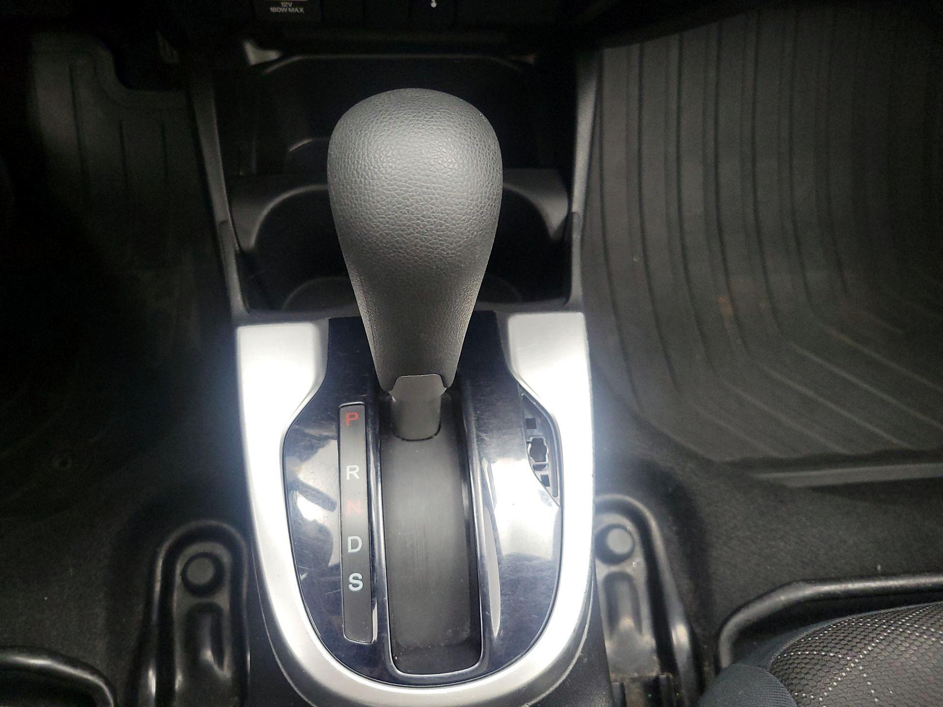 Thumbnail: 2016 Honda Fit - 17