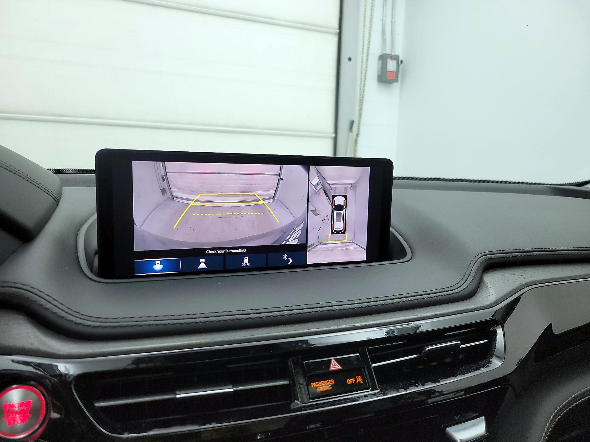 Thumbnail: 2022 Acura MDX - 14