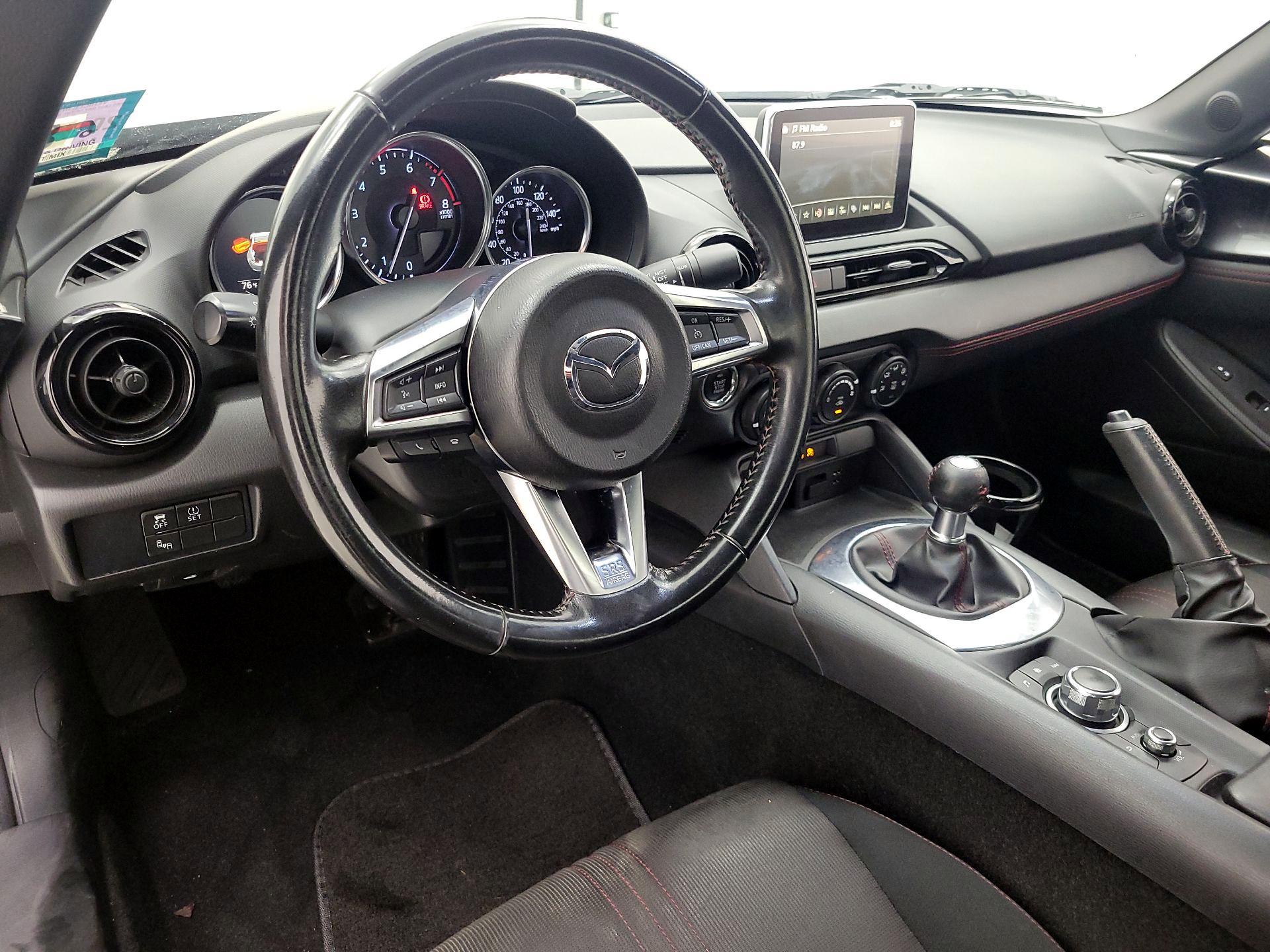 Thumbnail: 2017 Mazda MX-5 Miata - 9