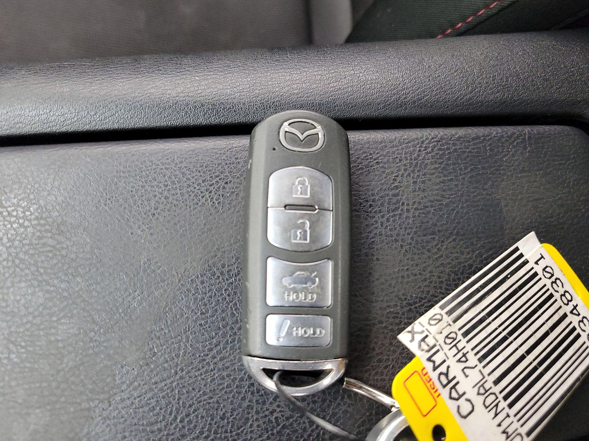 Thumbnail: 2017 Mazda MX-5 Miata - 18