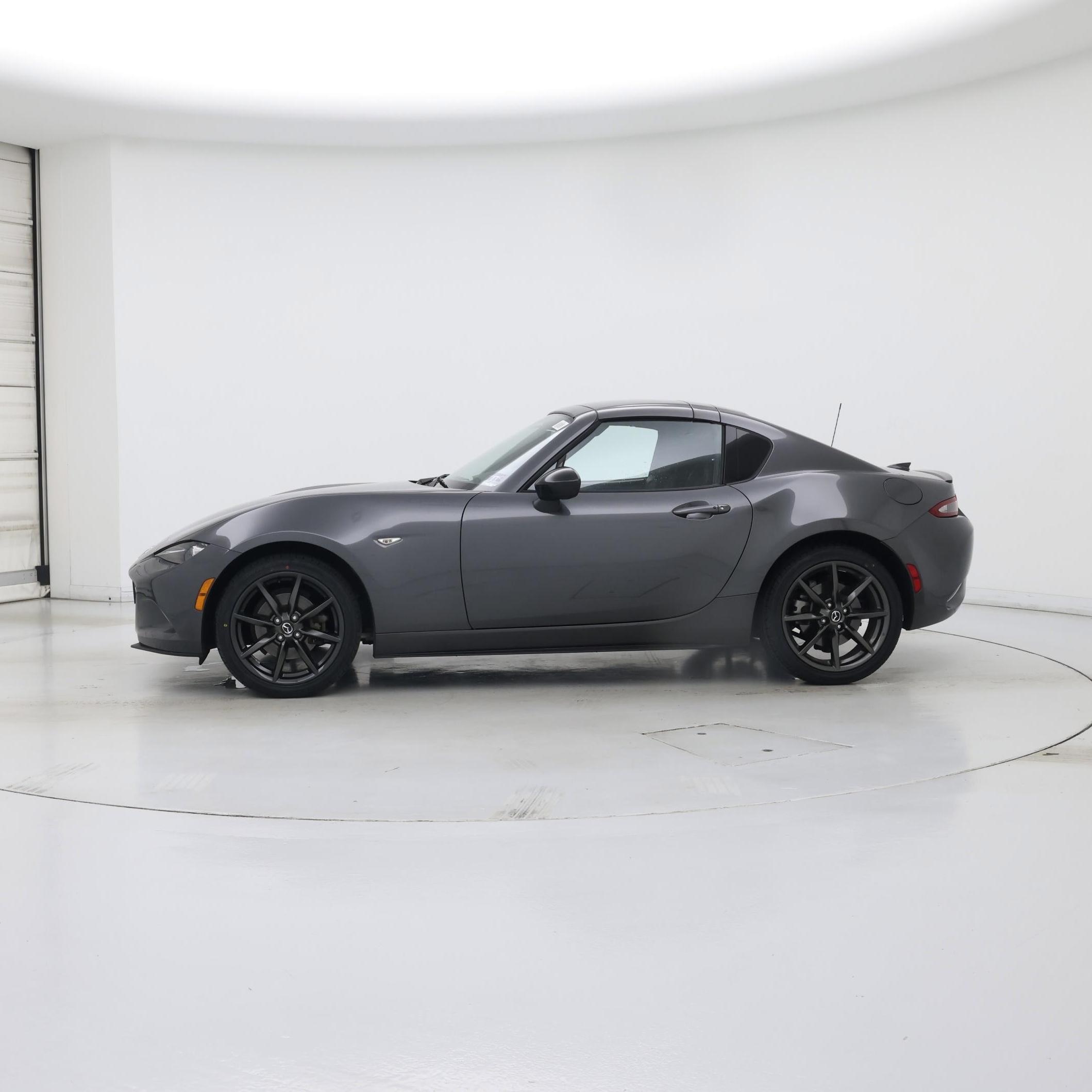 Thumbnail: 2017 Mazda MX-5 Miata - 3