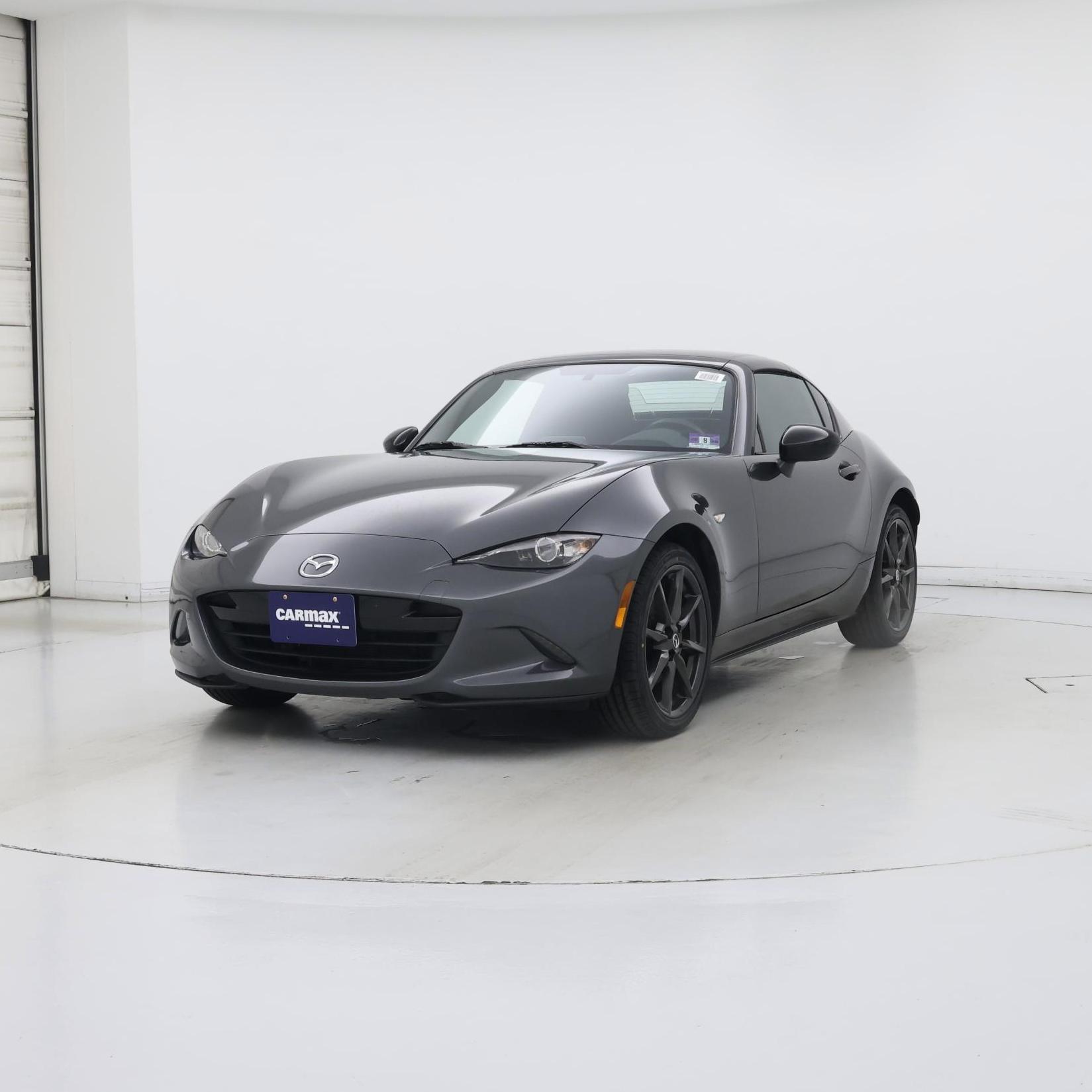 Thumbnail: 2017 Mazda MX-5 Miata - 4