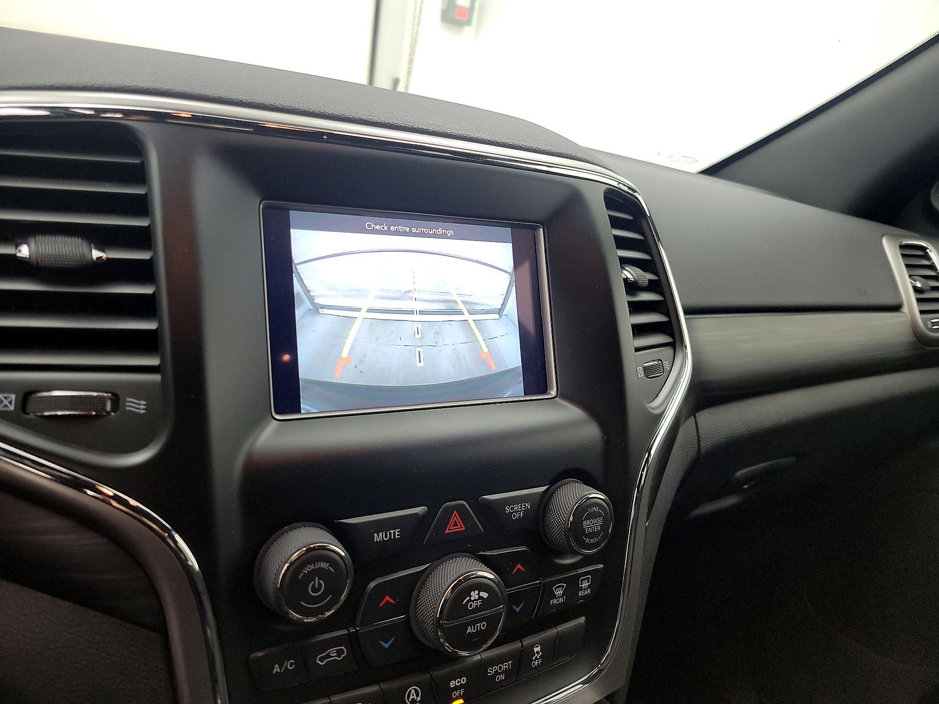 Thumbnail: 2020 Jeep Grand Cherokee - 14