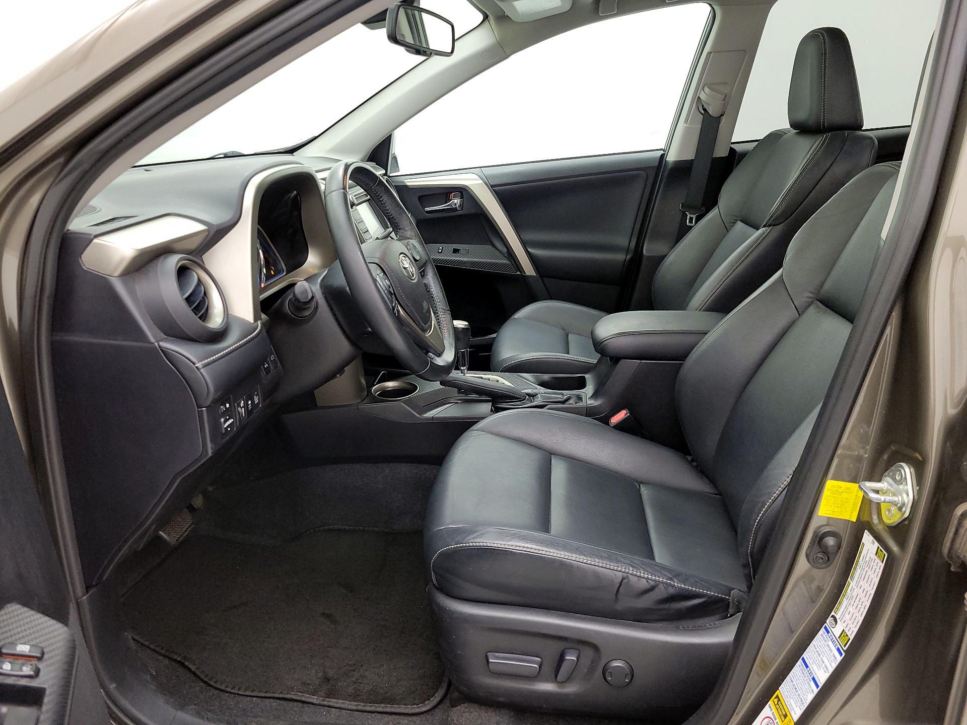 Thumbnail: 2014 Toyota RAV4 - 11