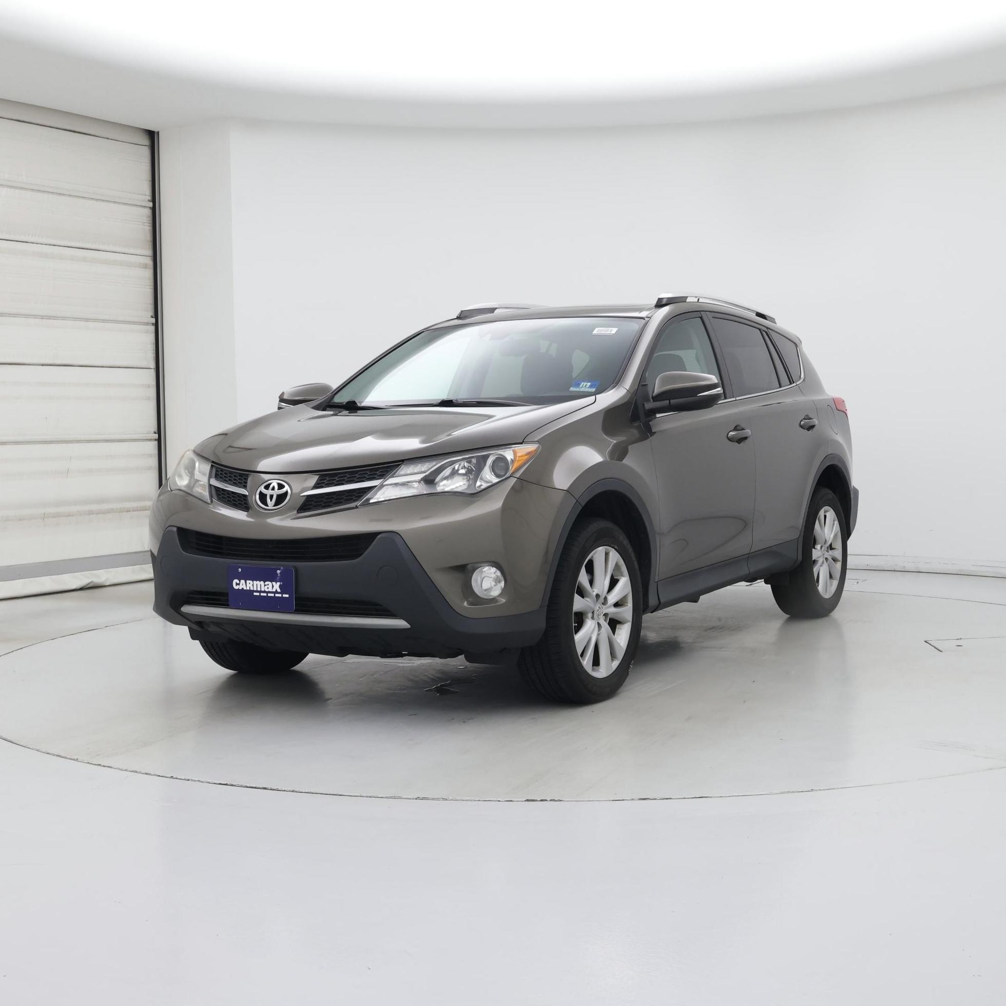 Thumbnail: 2014 Toyota RAV4 - 4