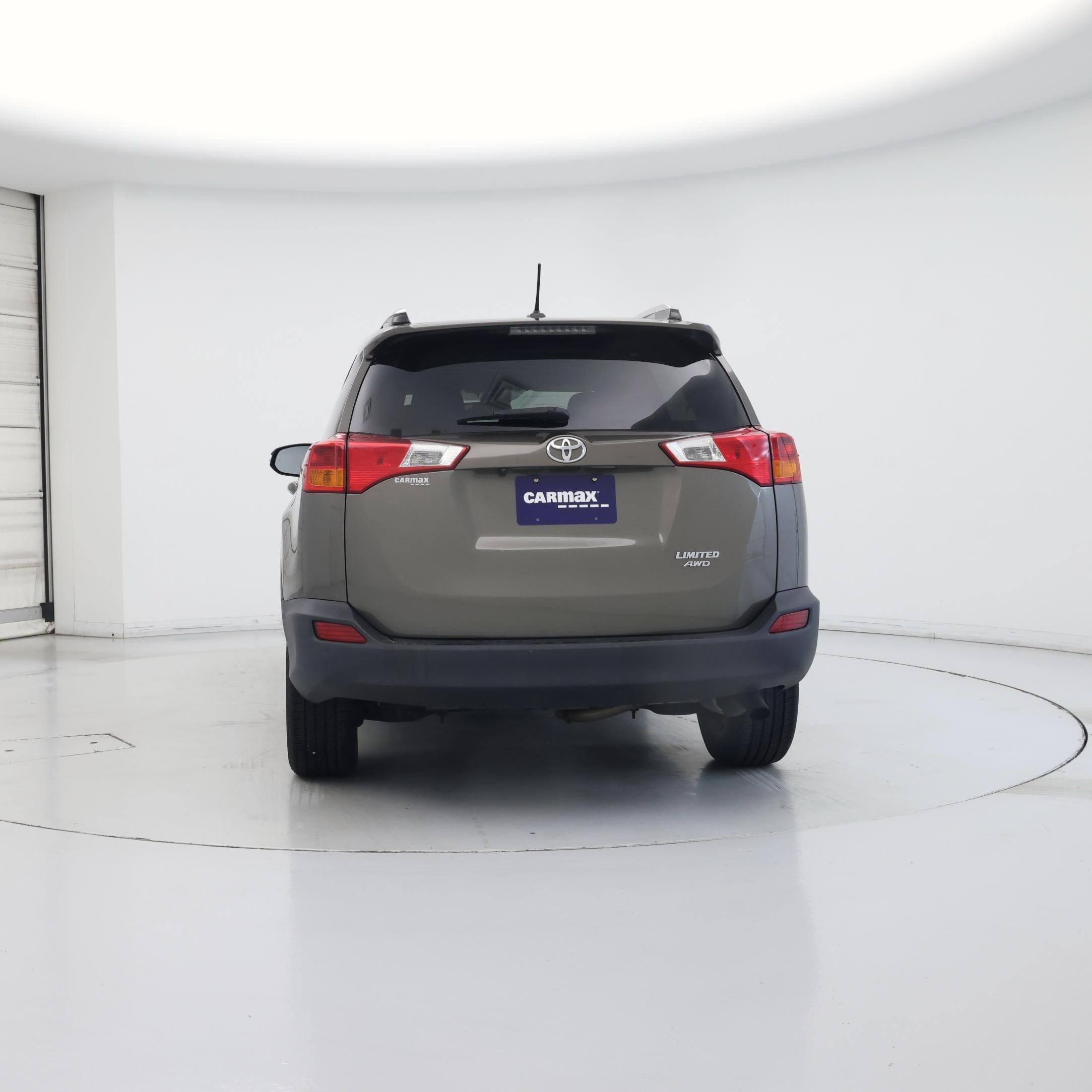 Thumbnail: 2014 Toyota RAV4 - 6