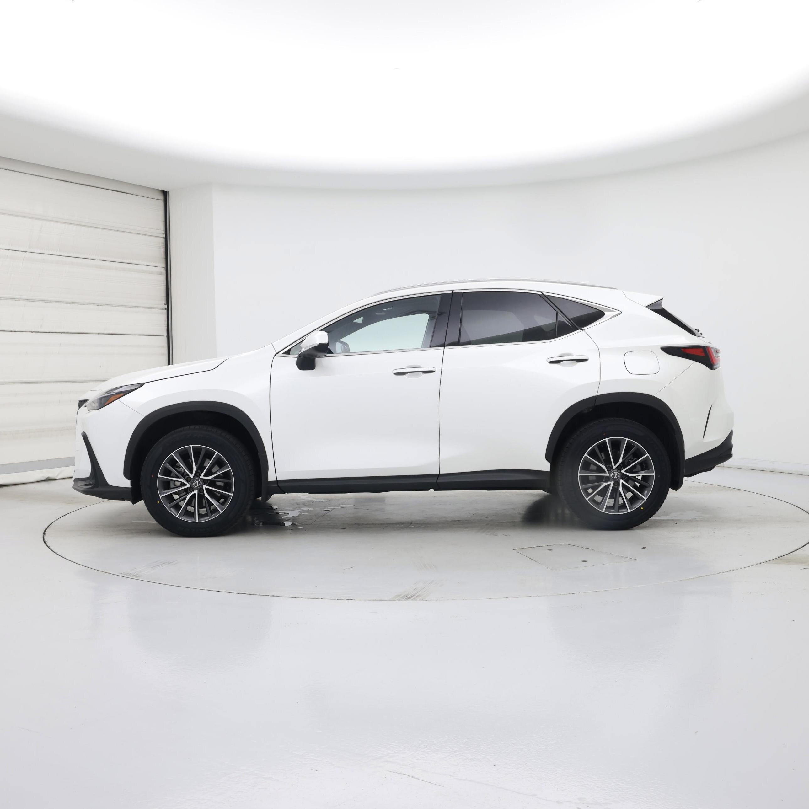 Thumbnail: 2024 Lexus NX - 3