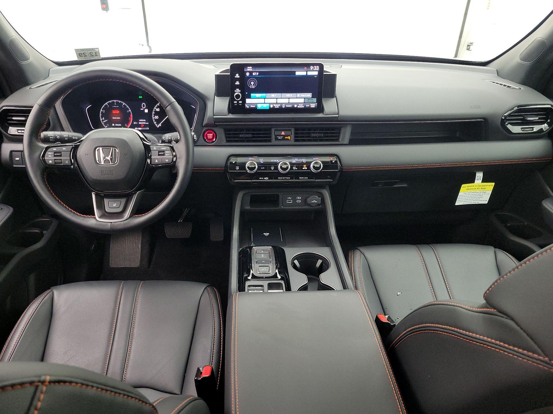 Thumbnail: 2025 Honda Pilot - 9