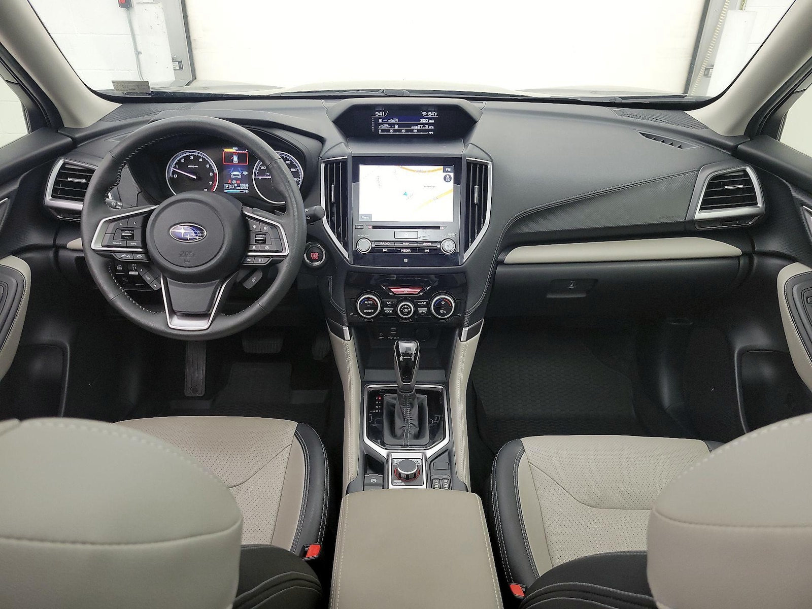 2022 Subaru Forester Limited - Photo 10