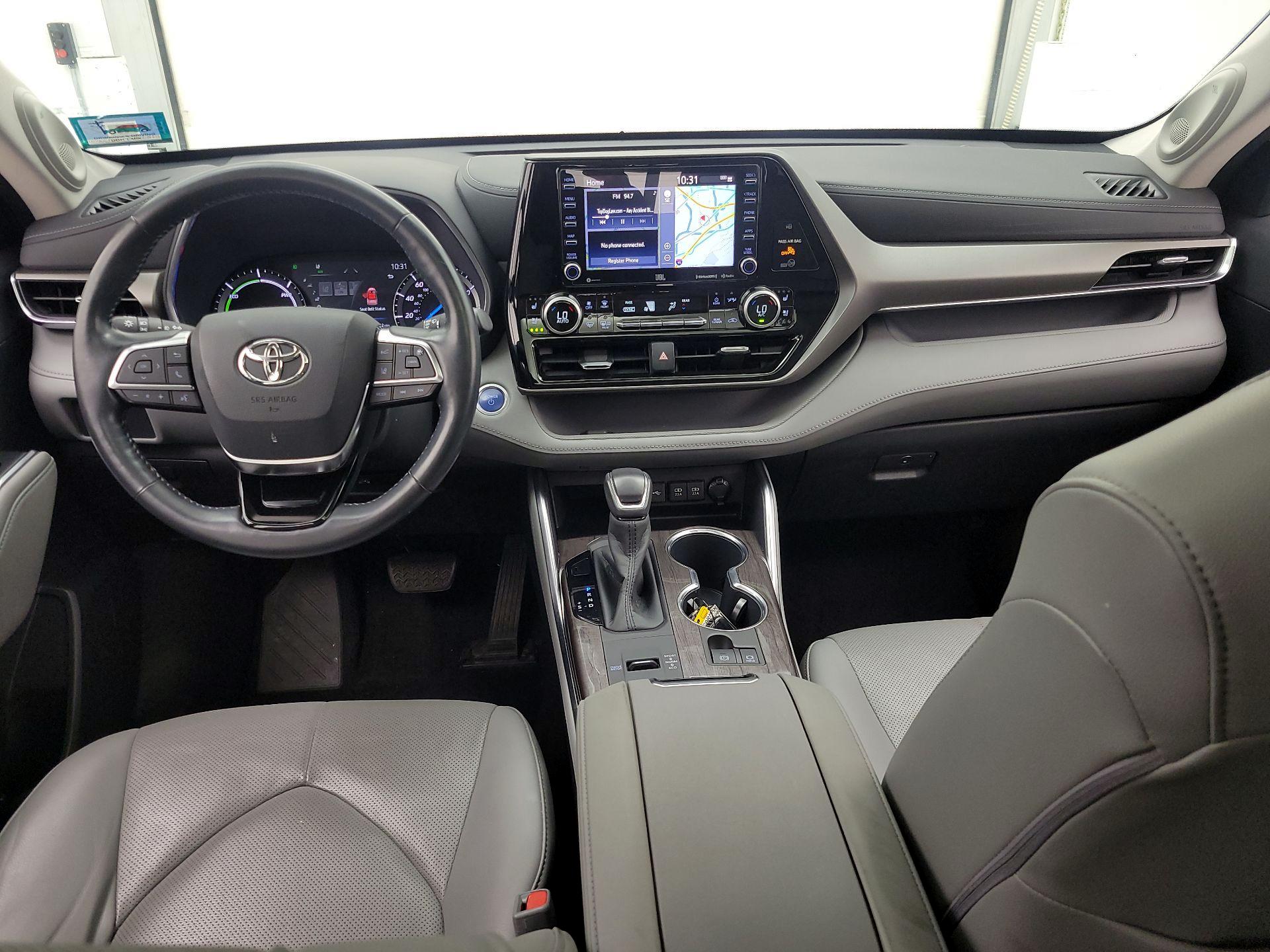 Thumbnail: 2020 Toyota Highlander - 9