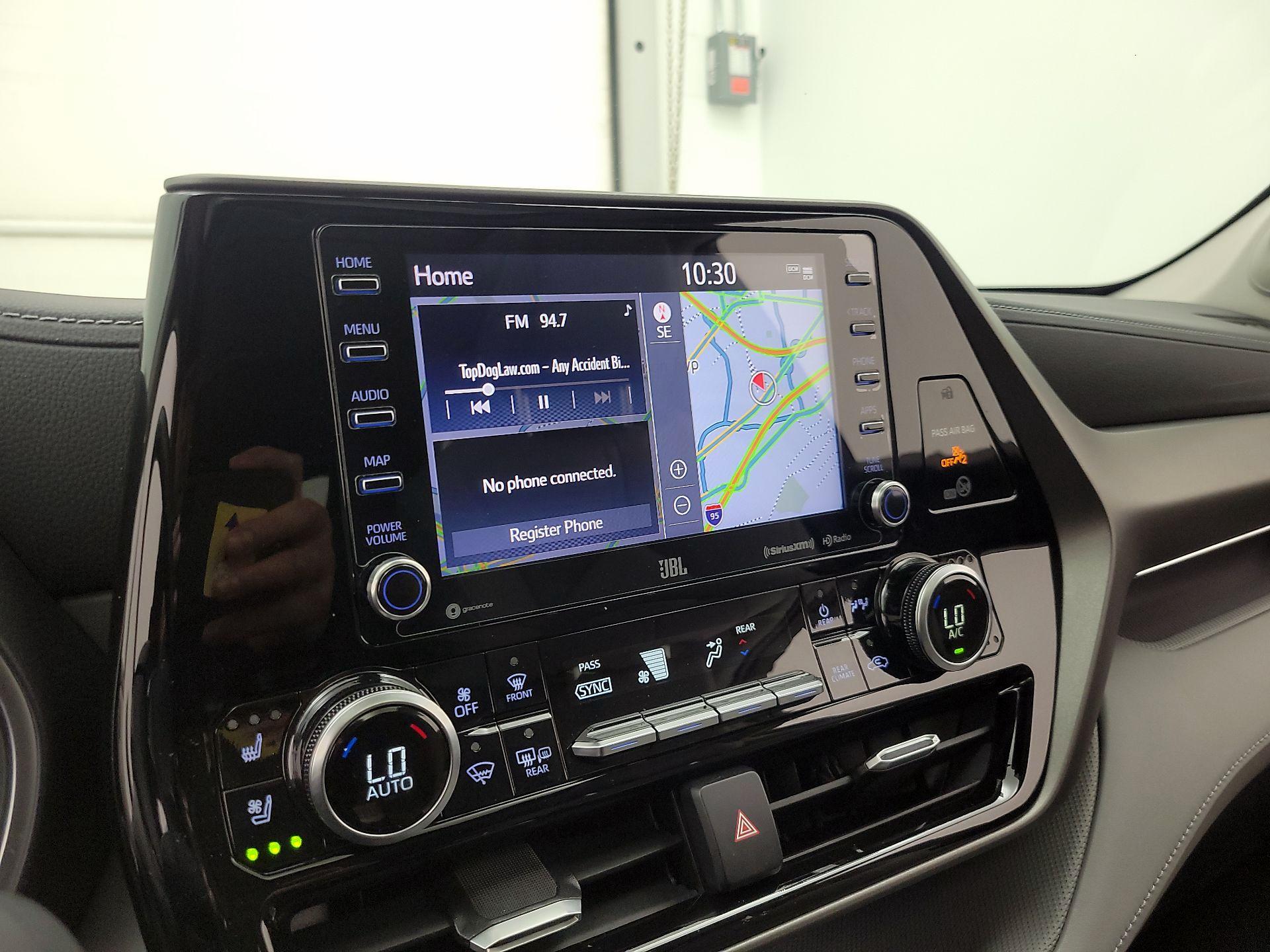 Thumbnail: 2020 Toyota Highlander - 15