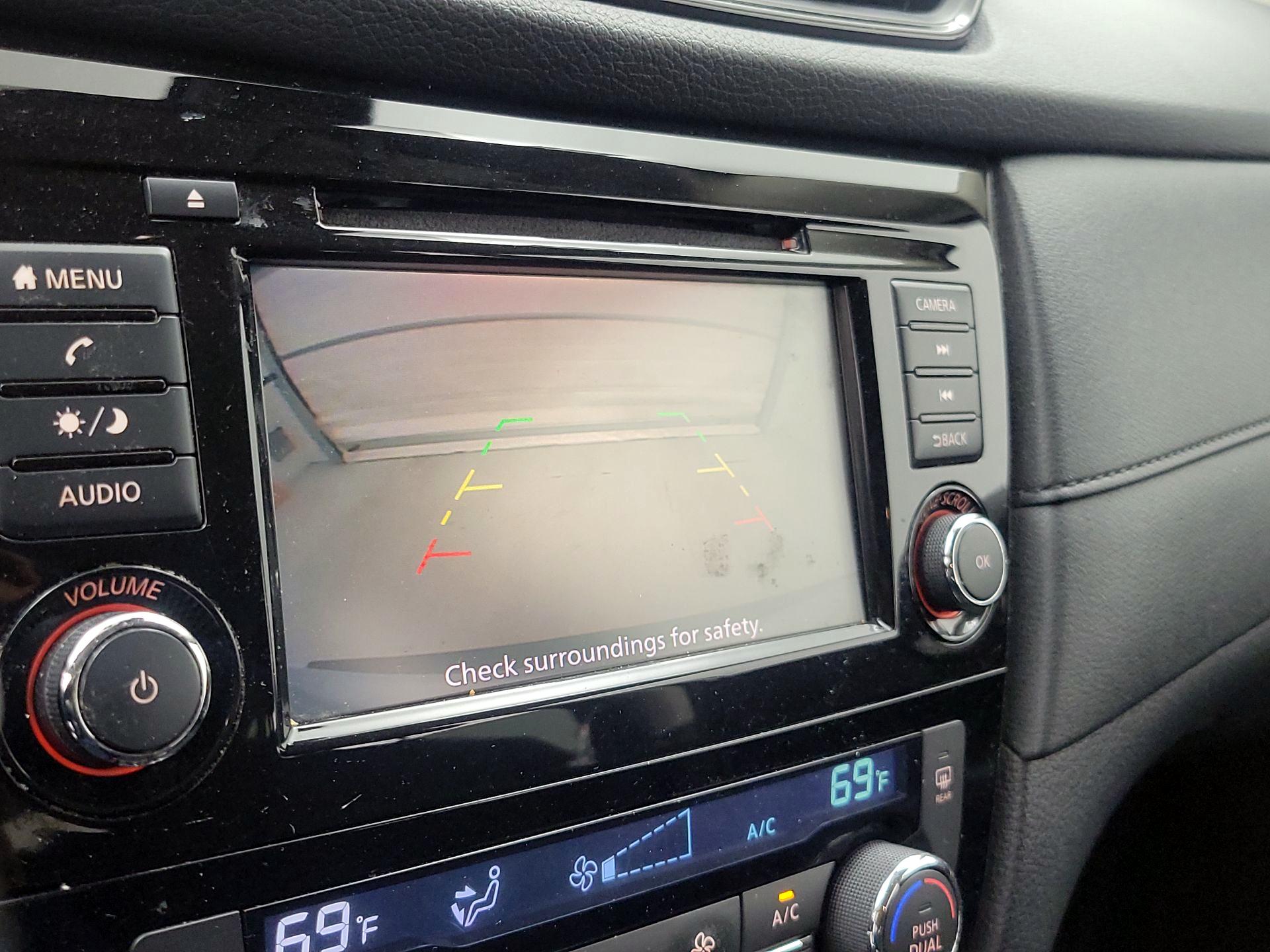 Thumbnail: 2019 Nissan Rogue - 14