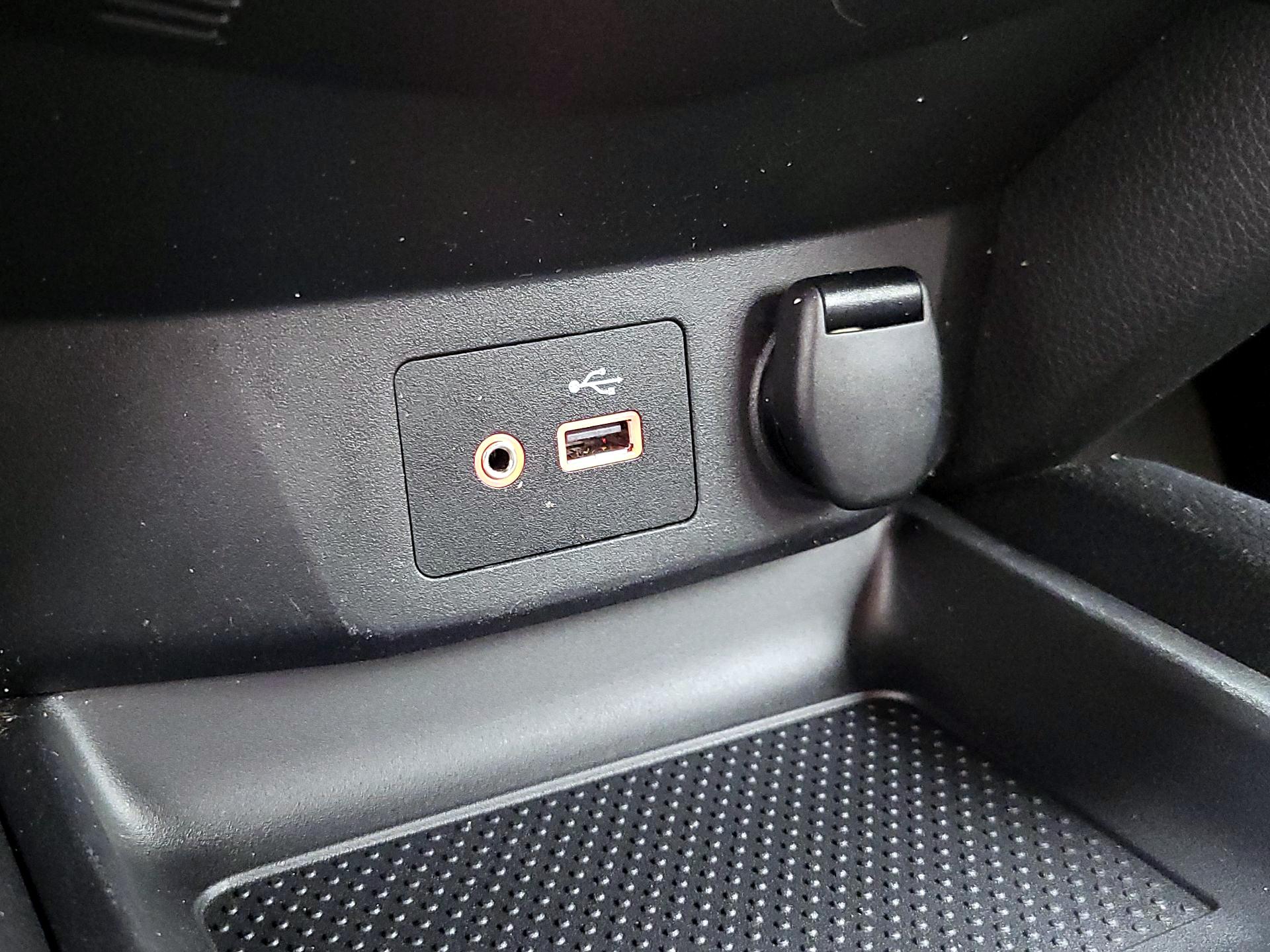 Thumbnail: 2019 Nissan Rogue - 18