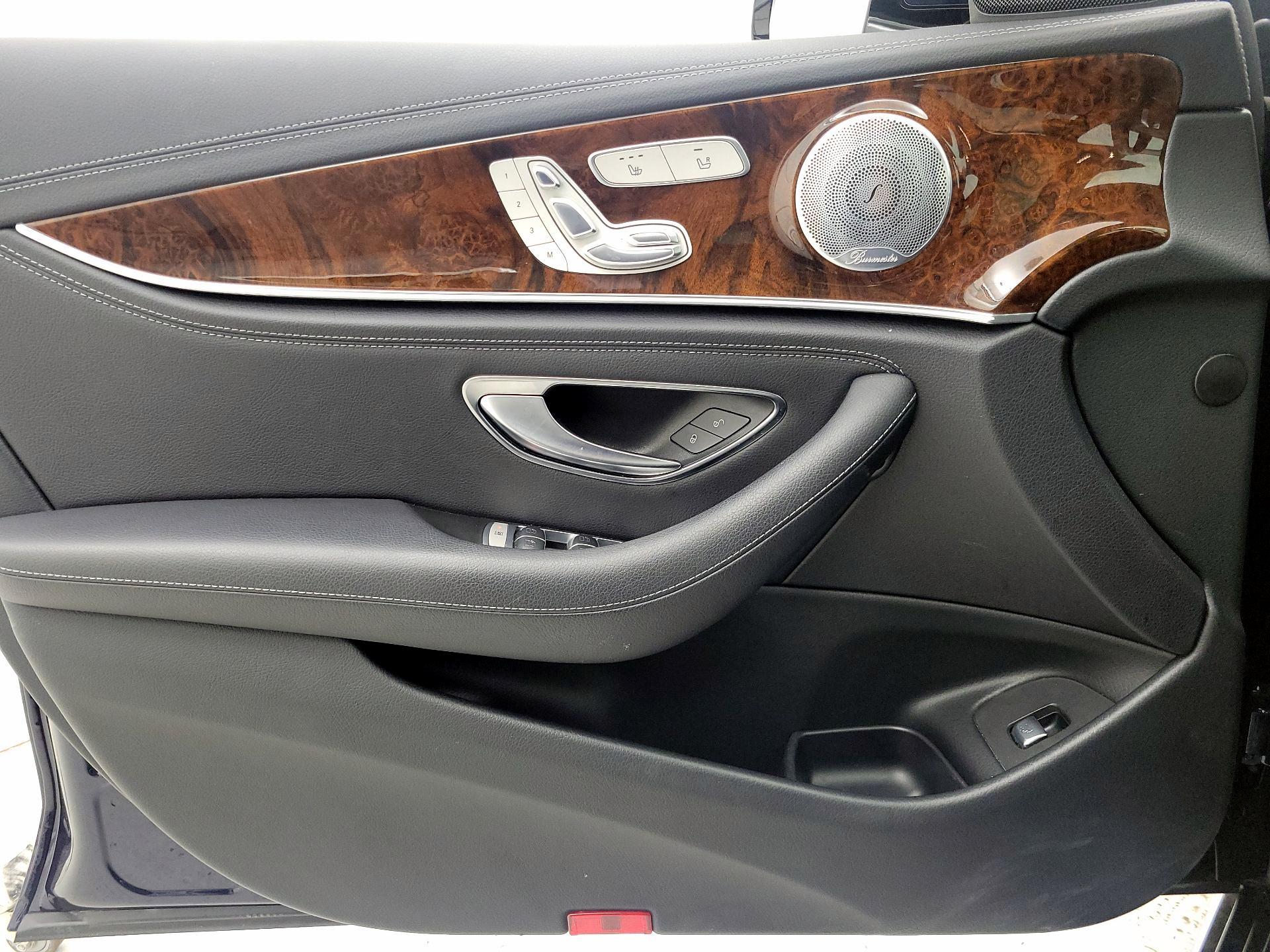 Thumbnail: 2018 Mercedes-Benz E-Class - 12