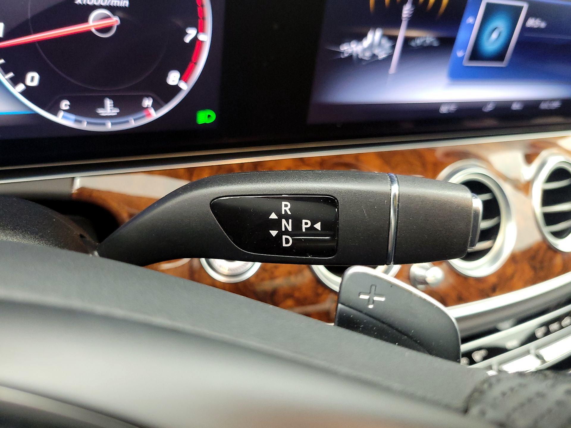 Thumbnail: 2018 Mercedes-Benz E-Class - 18