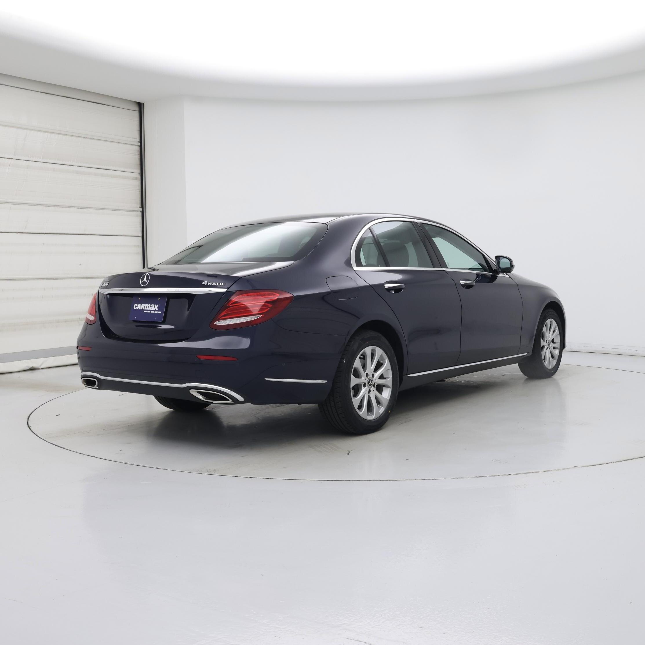 Thumbnail: 2018 Mercedes-Benz E-Class - 8