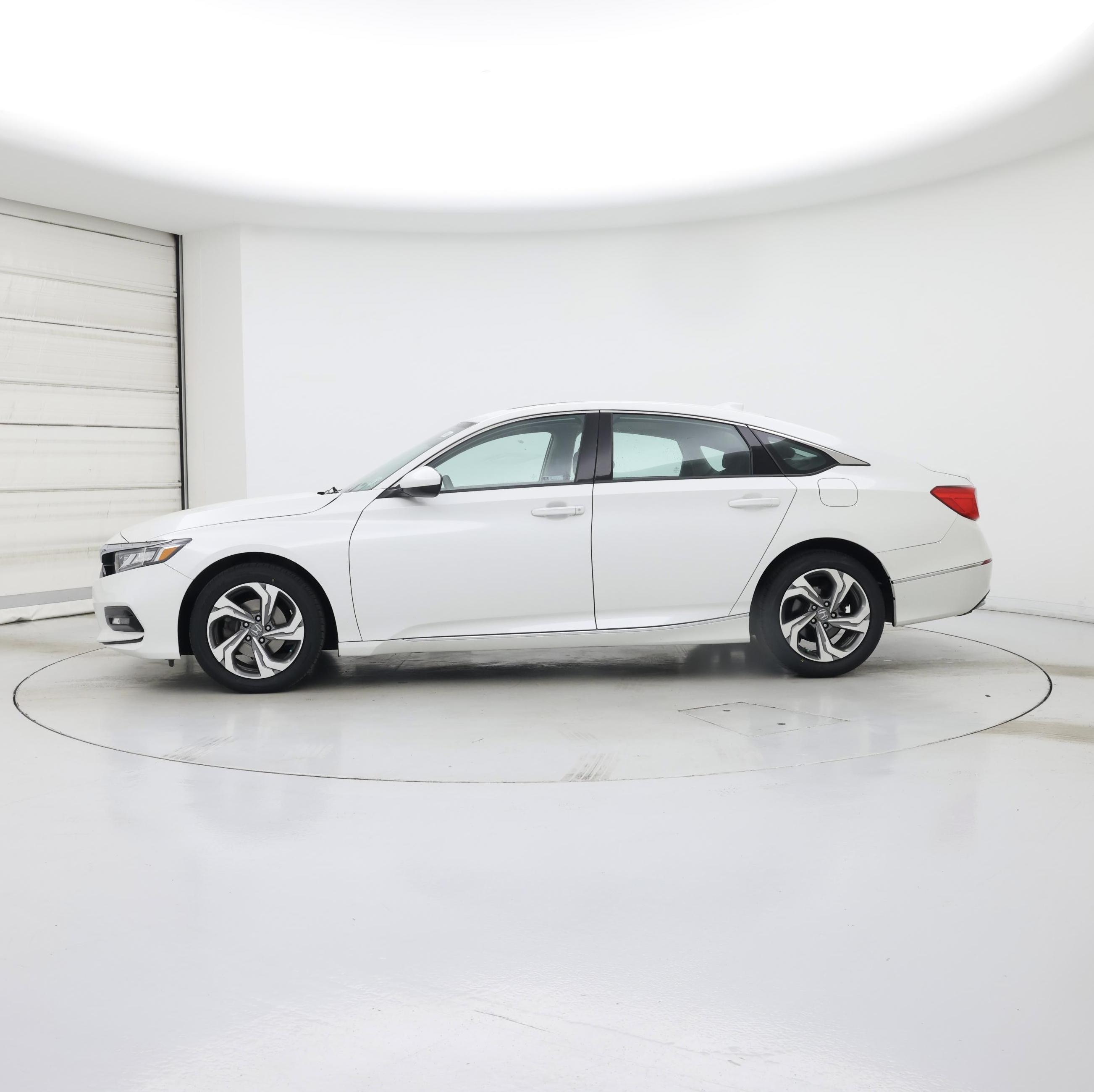 Thumbnail: 2019 Honda Accord - 3