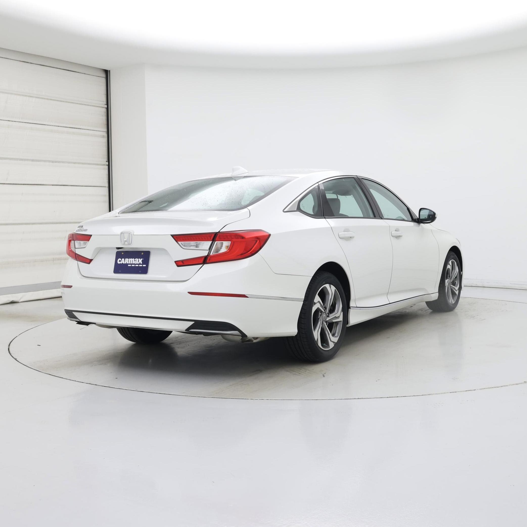 Thumbnail: 2019 Honda Accord - 8