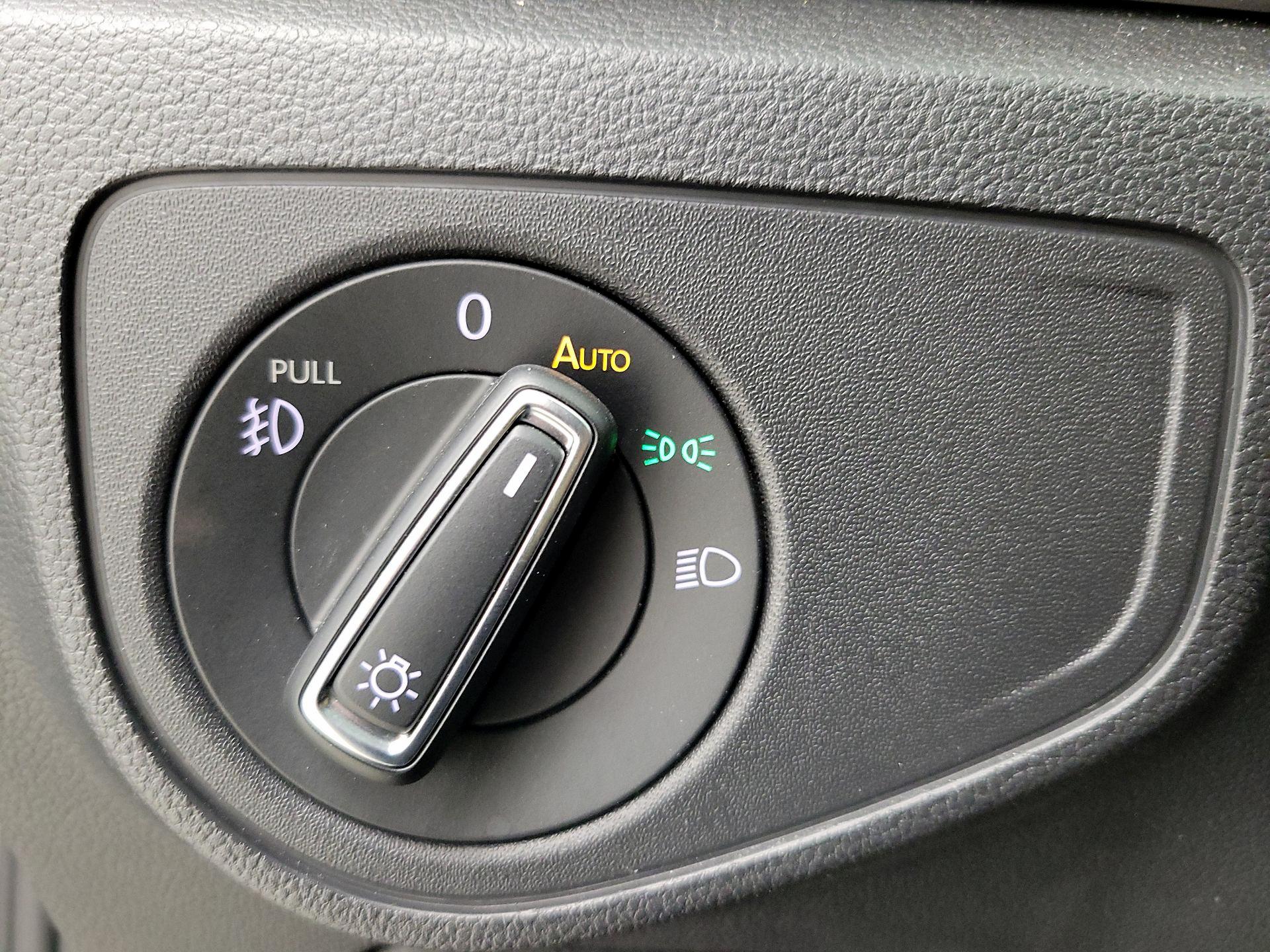 Thumbnail: 2019 Volkswagen Atlas - 13