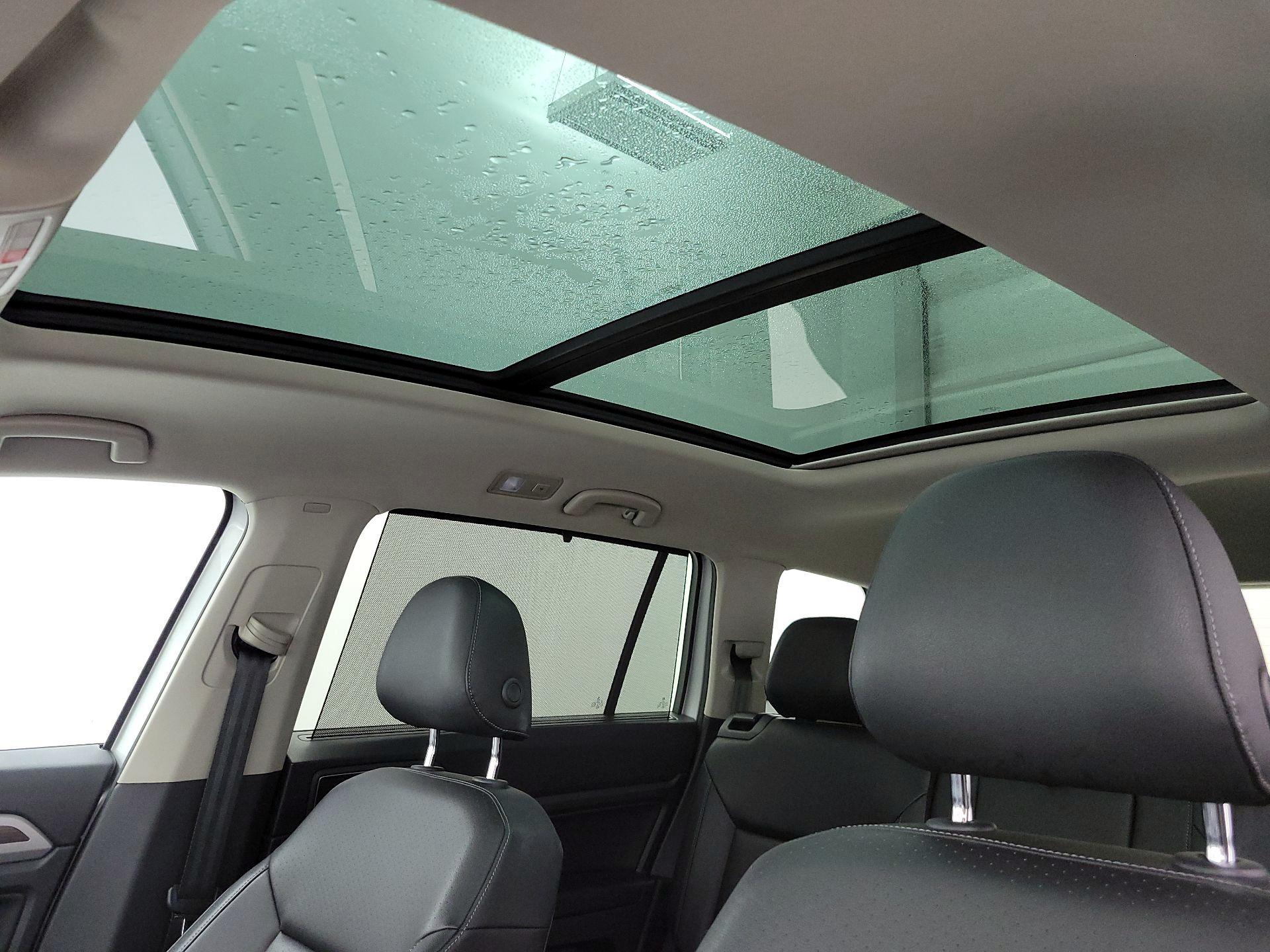 Thumbnail: 2019 Volkswagen Atlas - 20