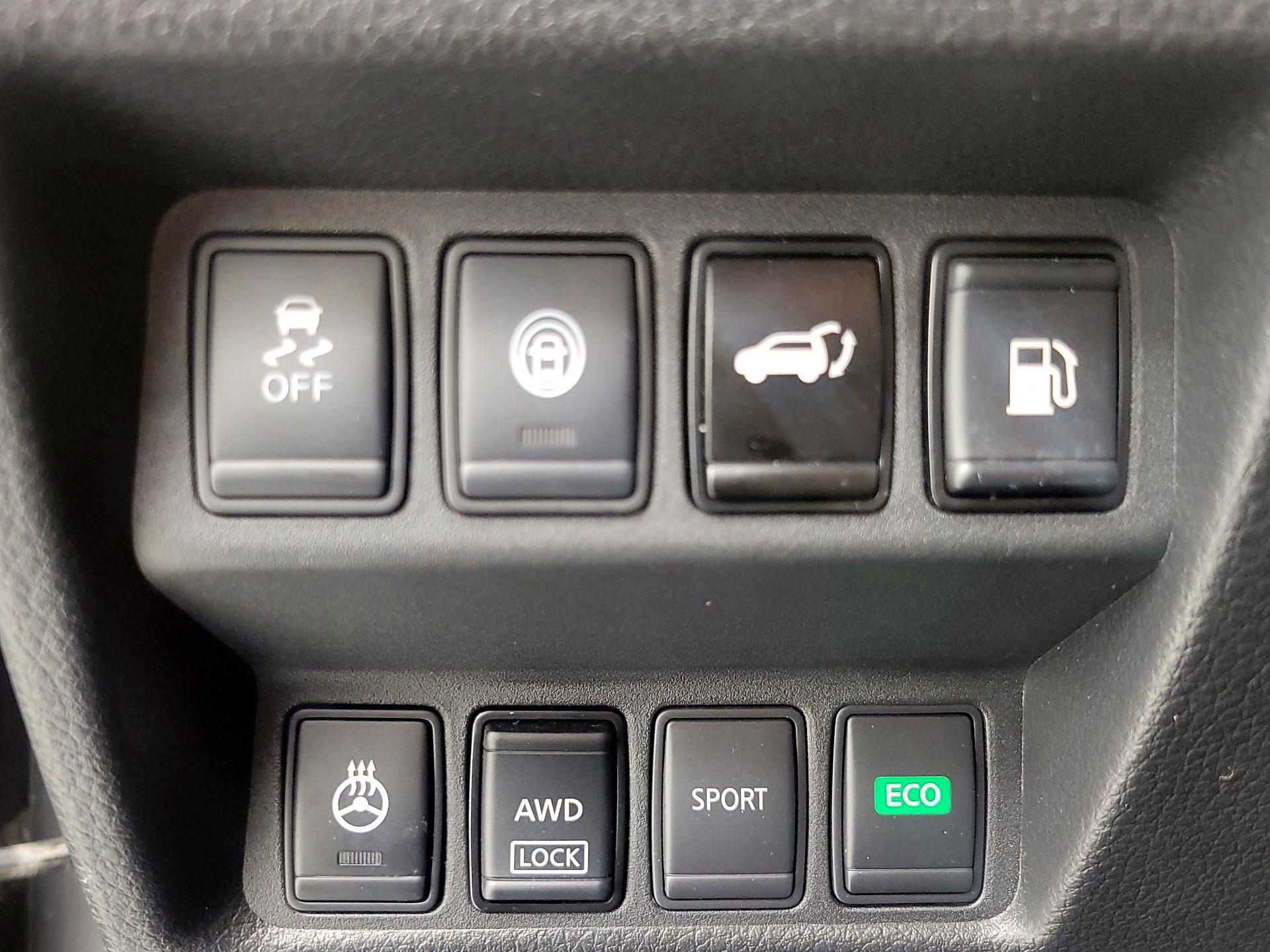 Thumbnail: 2020 Nissan Rogue - 13