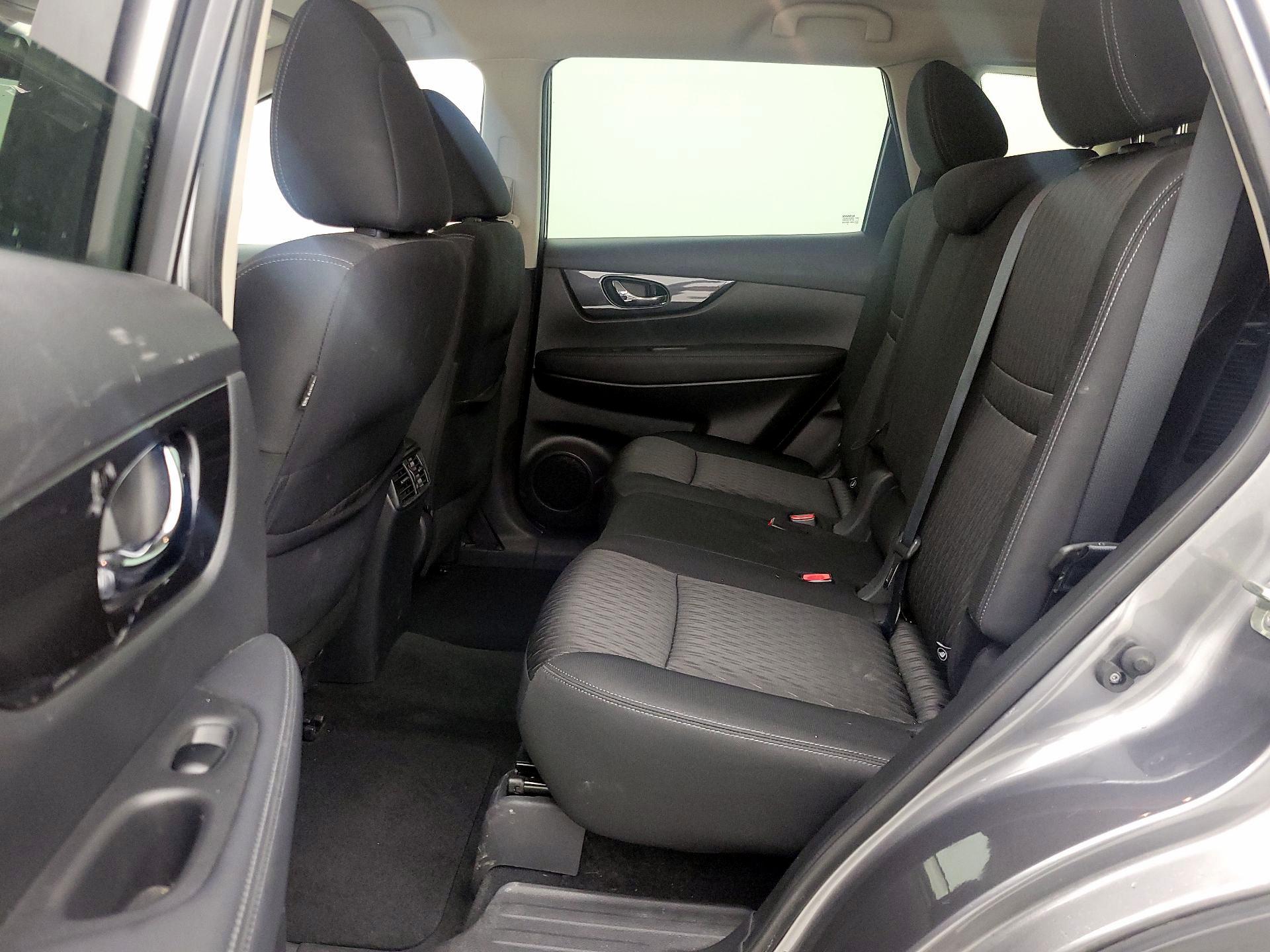 Thumbnail: 2020 Nissan Rogue - 19