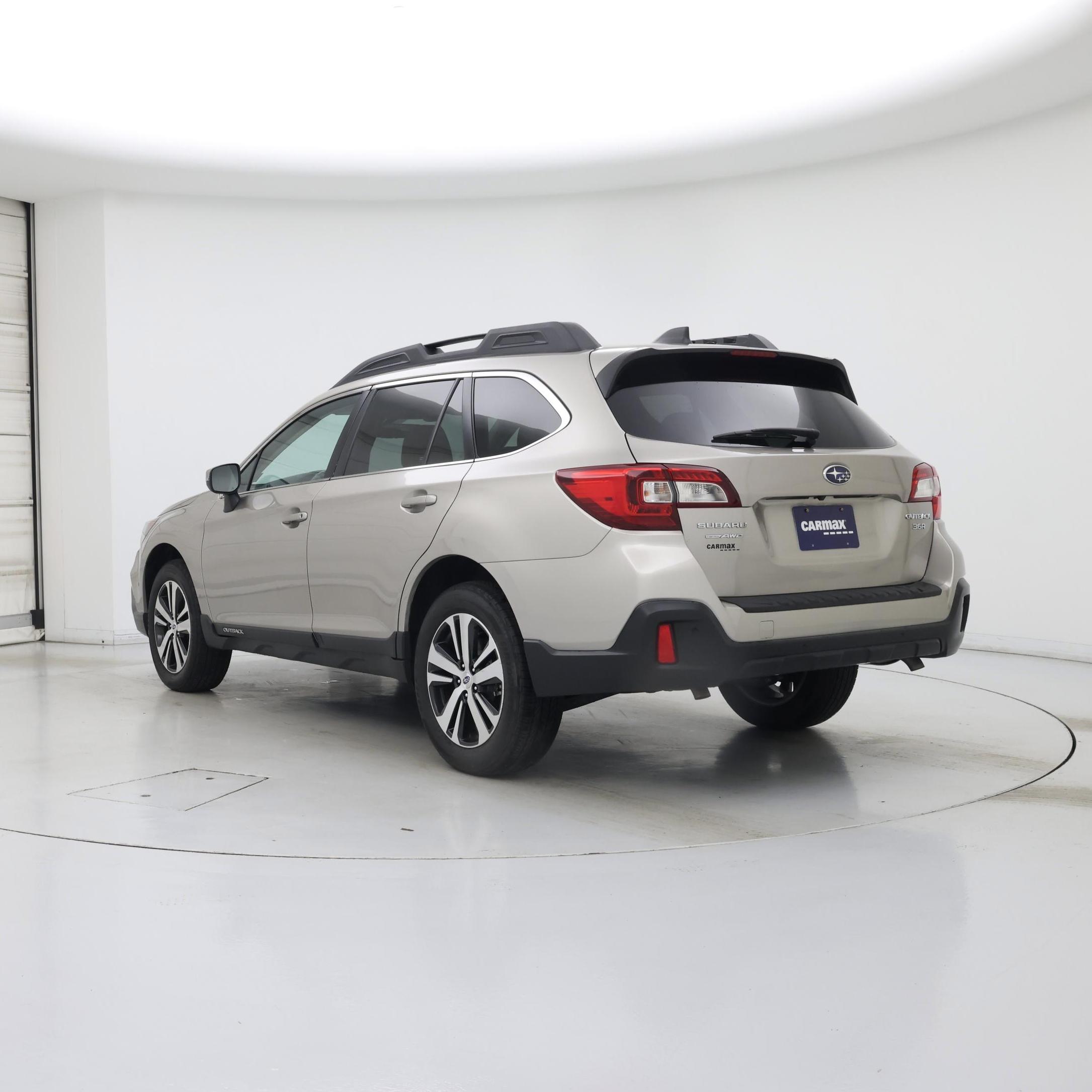 Thumbnail: 2018 Subaru Outback - 2