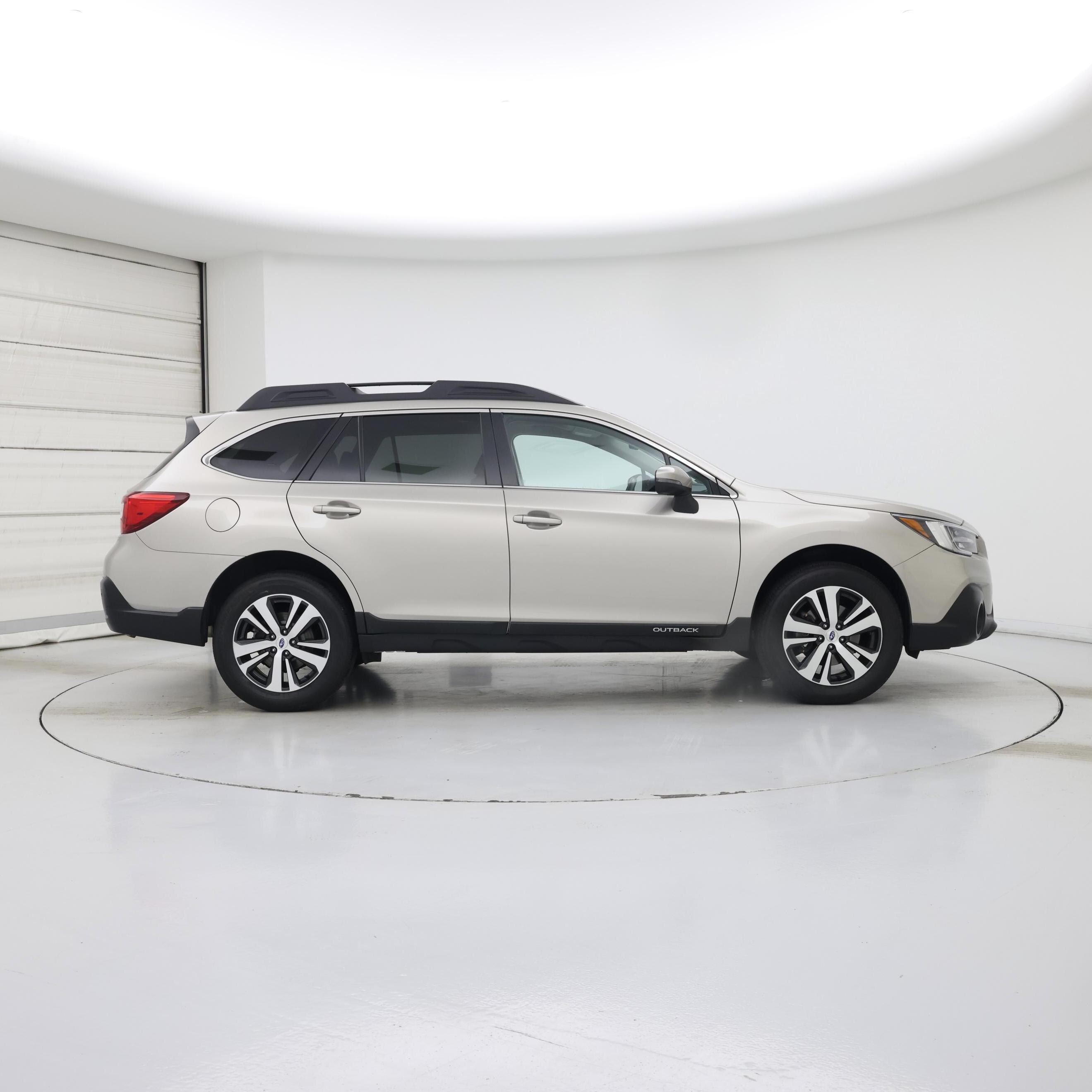 Thumbnail: 2018 Subaru Outback - 7