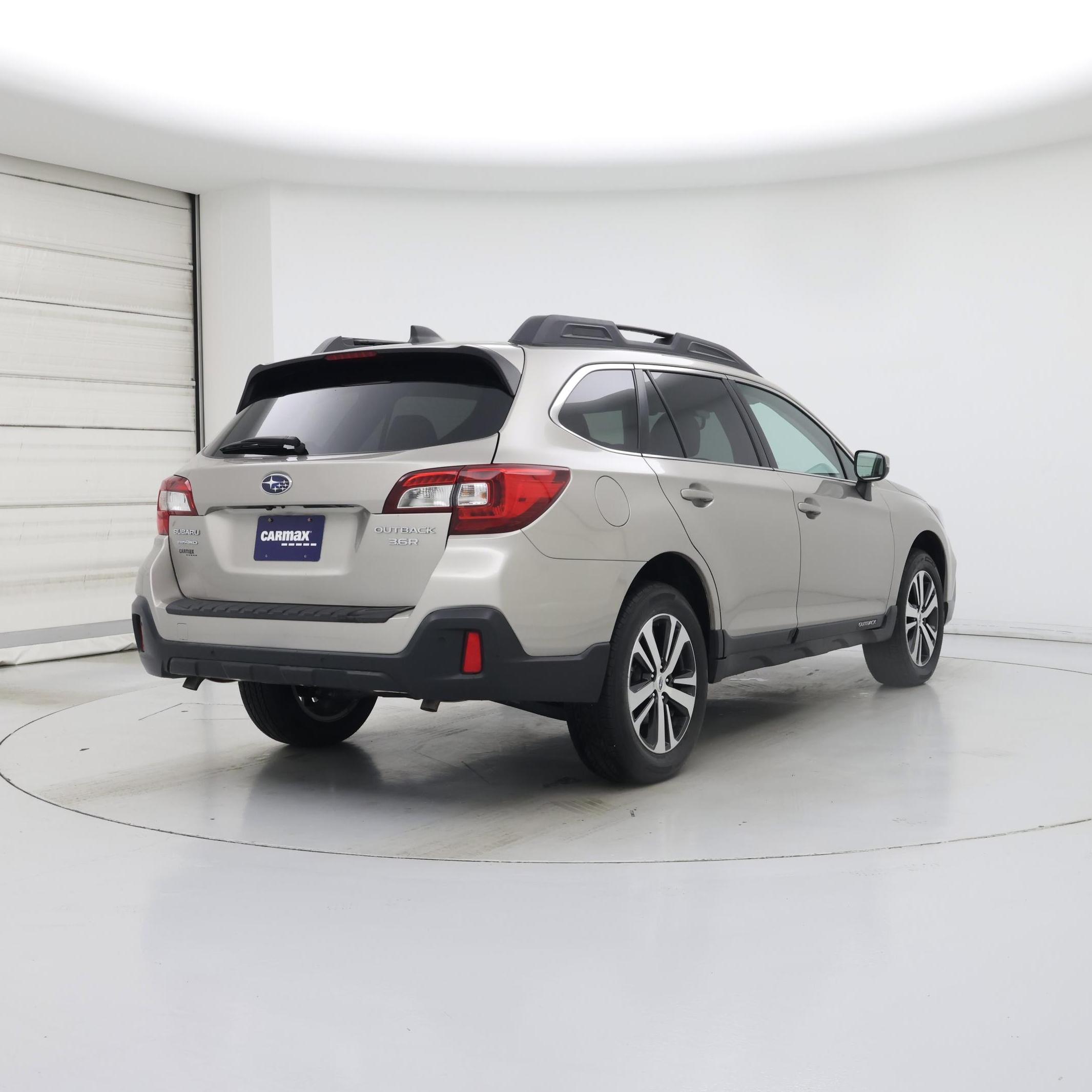 Thumbnail: 2018 Subaru Outback - 8