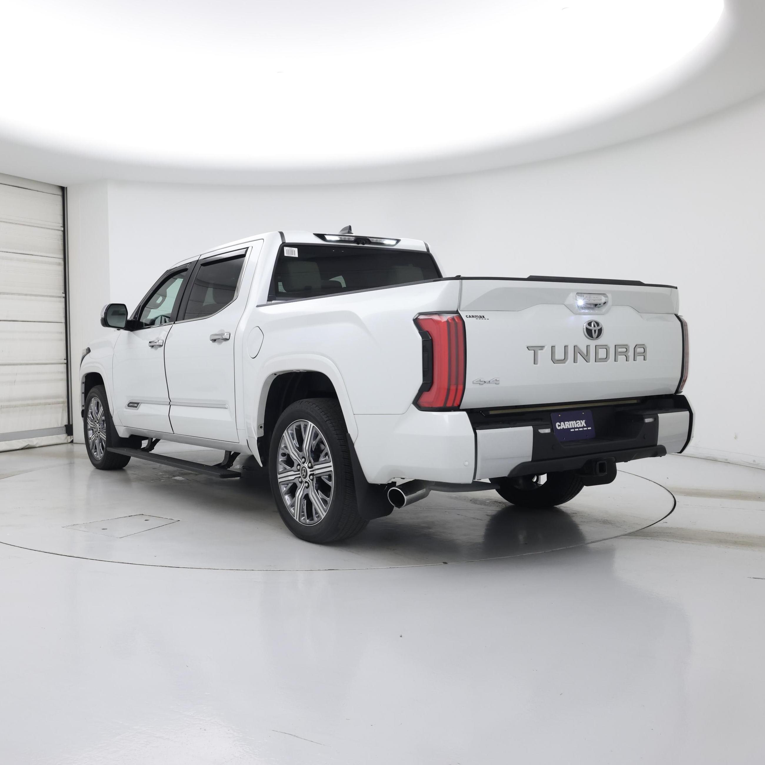 Thumbnail: 2024 Toyota Tundra - 2