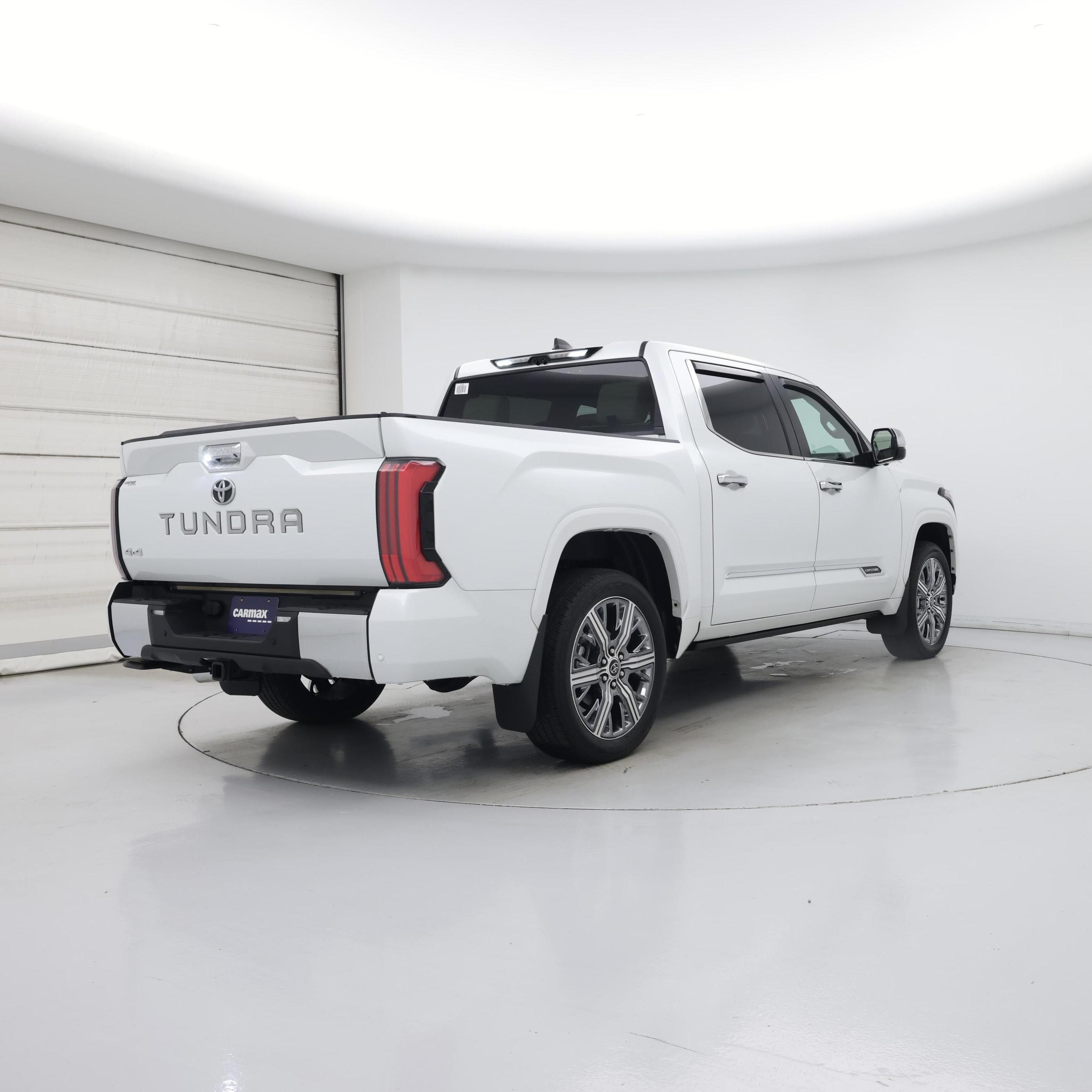 Thumbnail: 2024 Toyota Tundra - 8