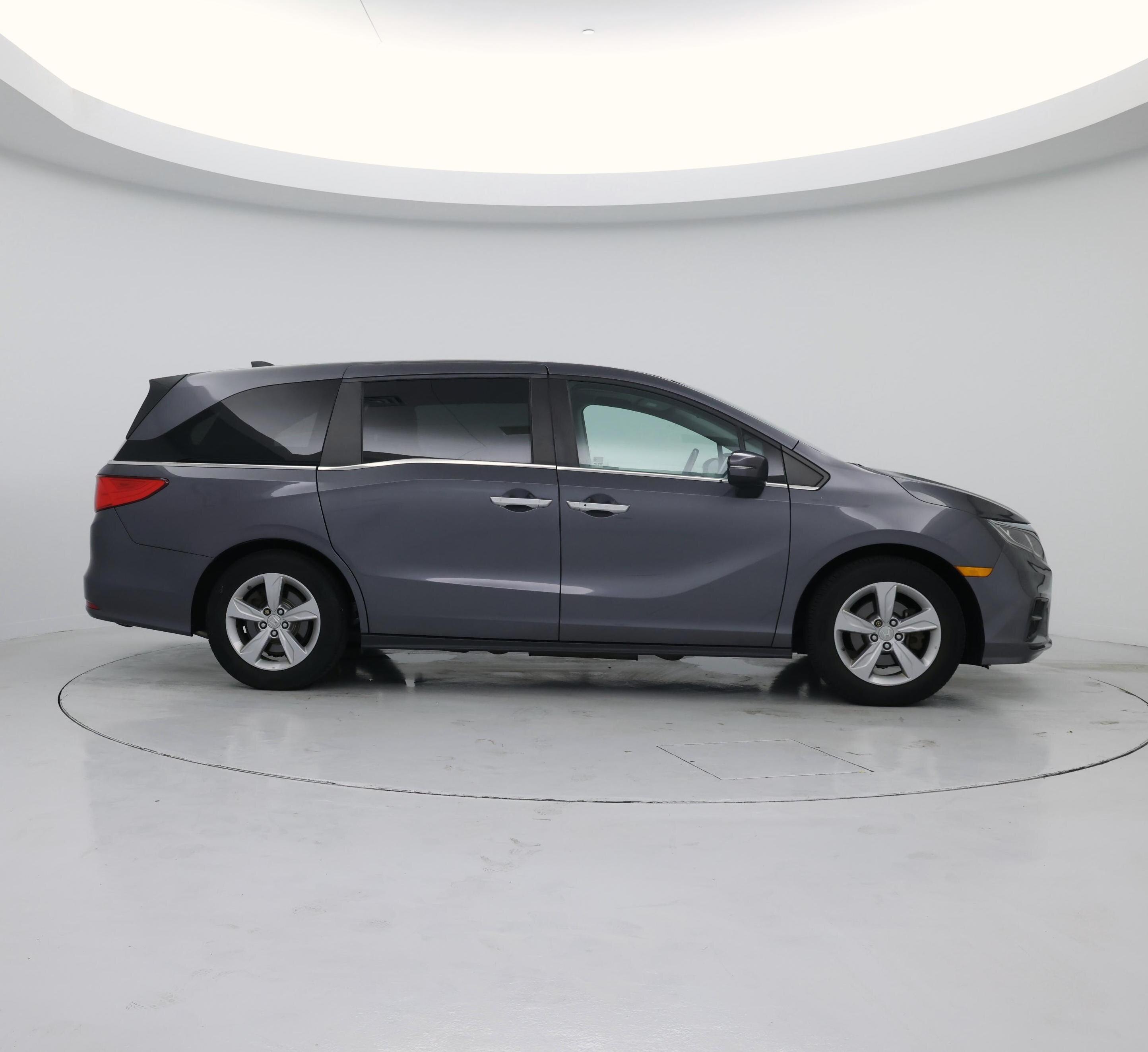 Thumbnail: 2018 Honda Odyssey - 7