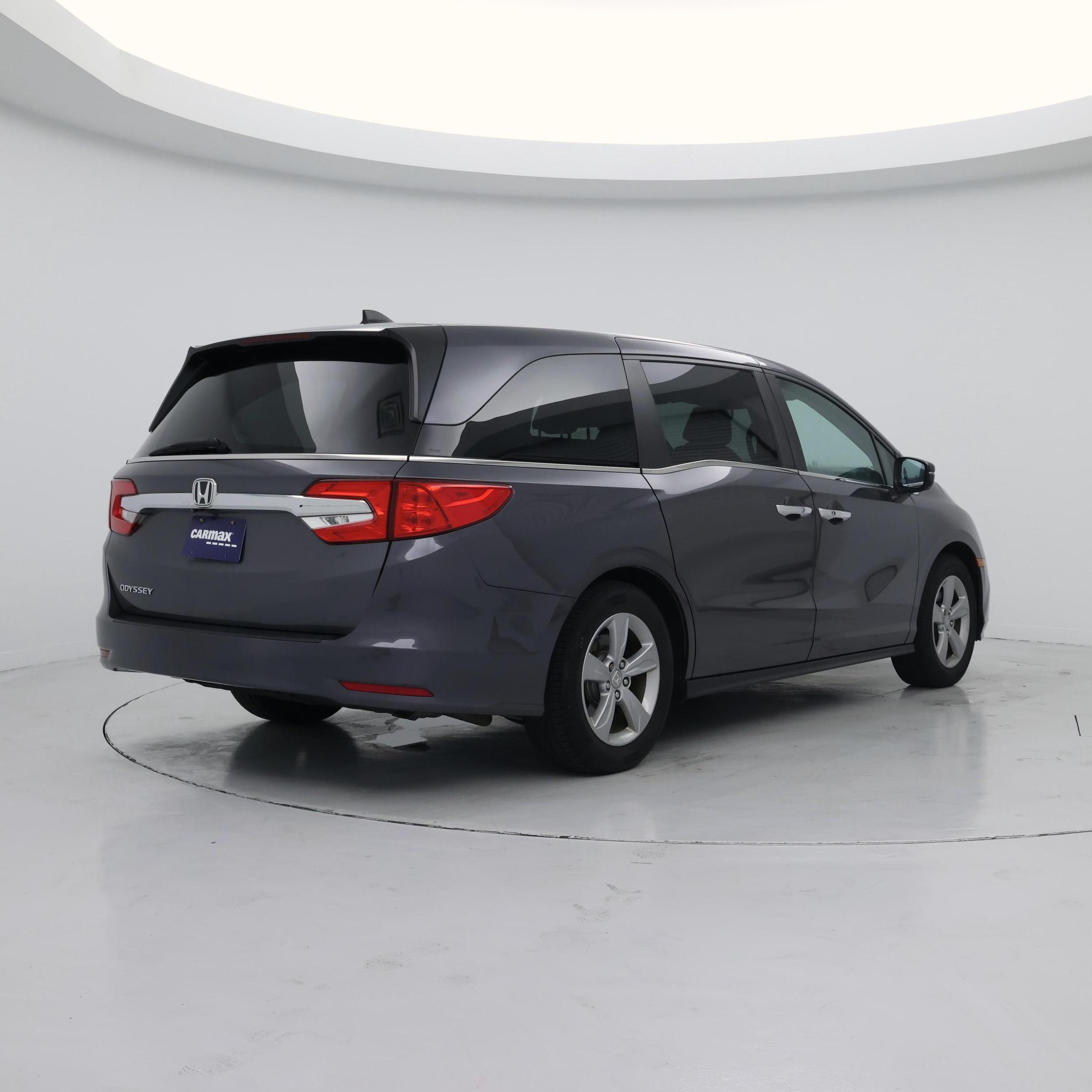 Thumbnail: 2018 Honda Odyssey - 8