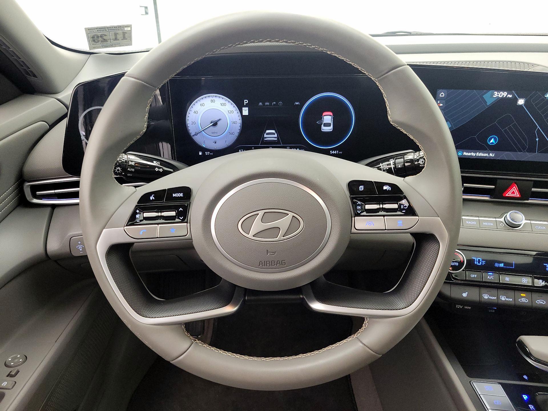 Thumbnail: 2025 Hyundai Elantra - 10