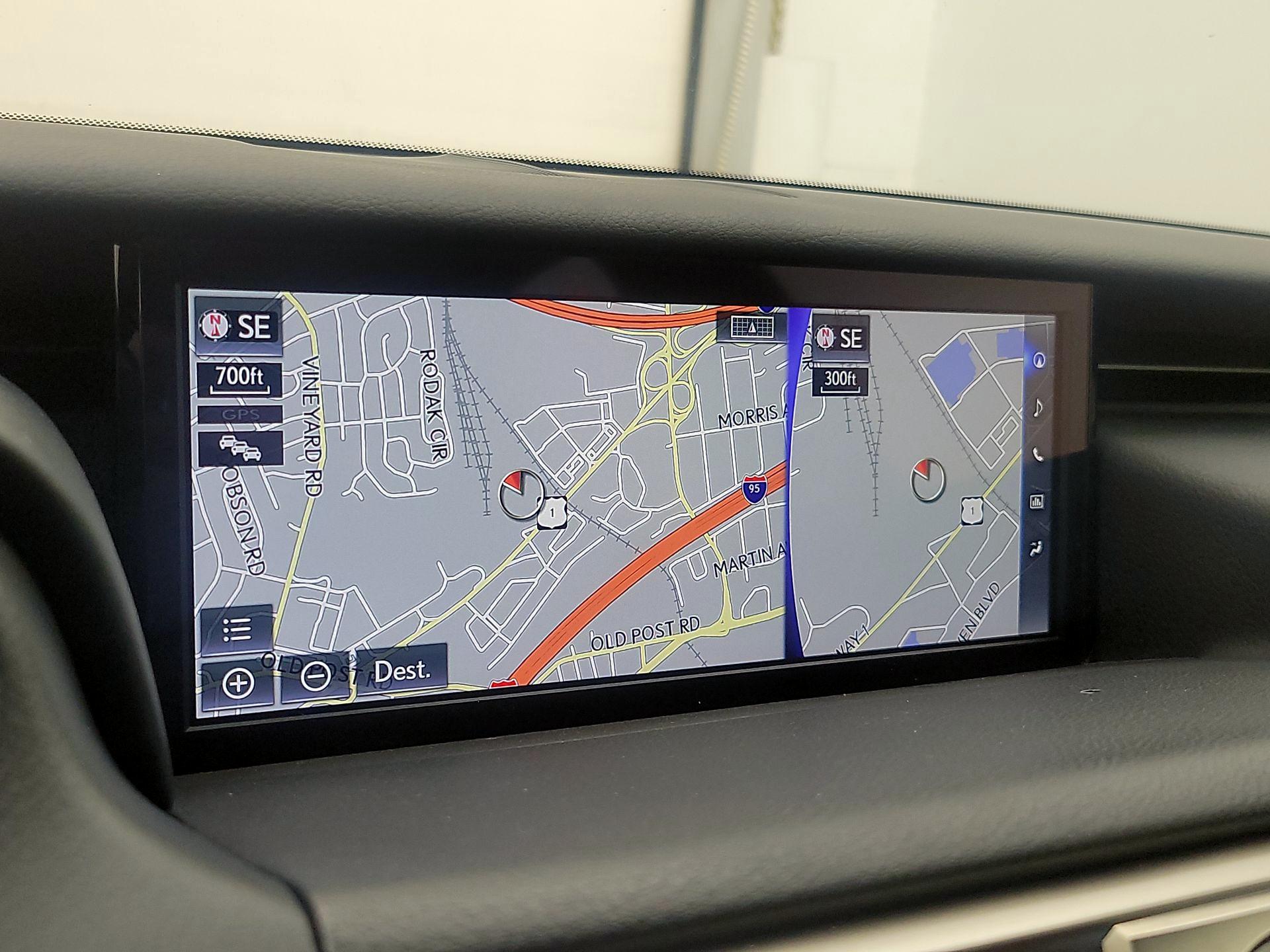 Thumbnail: 2019 Lexus IS - 14