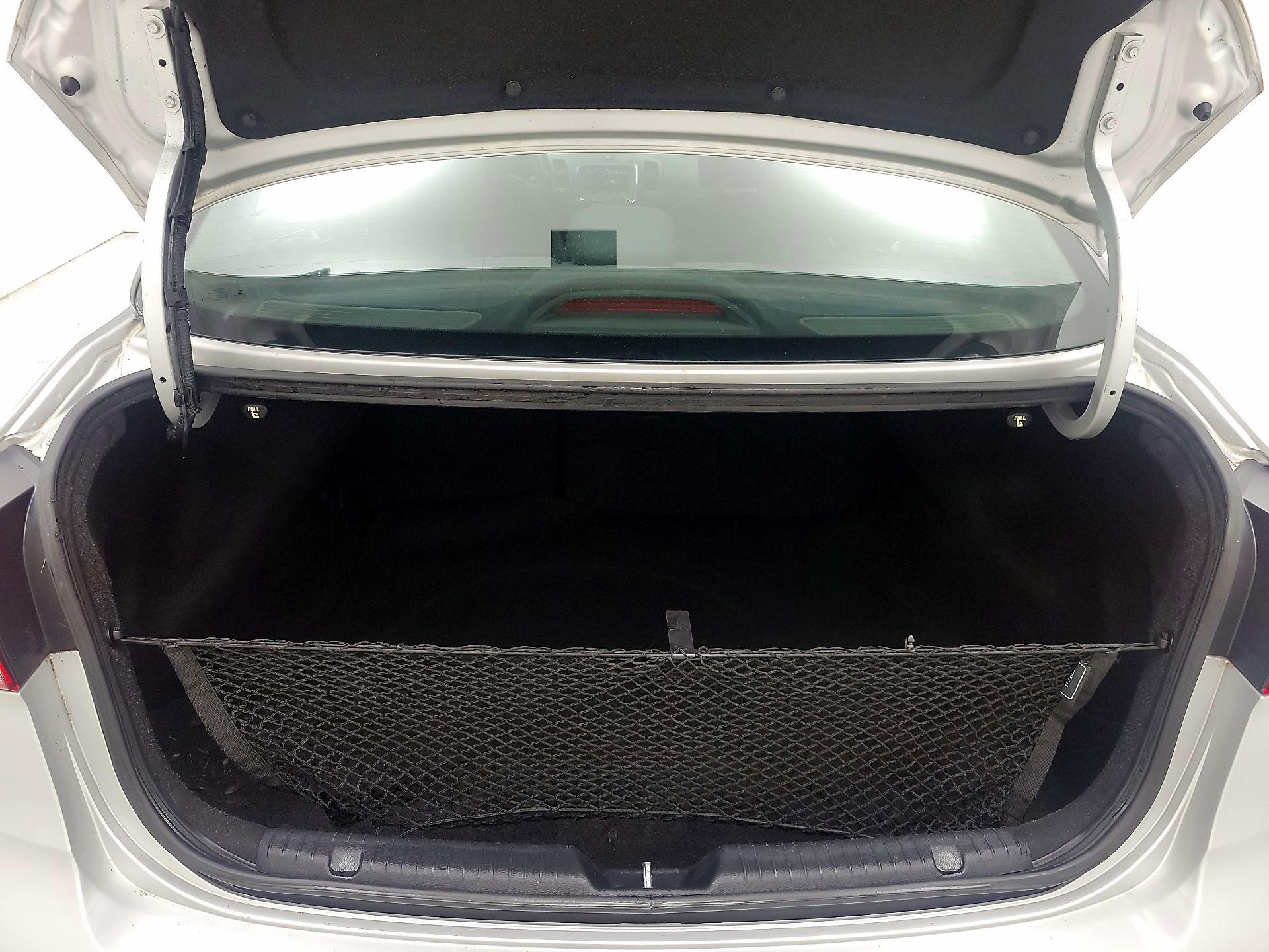 Thumbnail: 2018 Kia Forte - 20