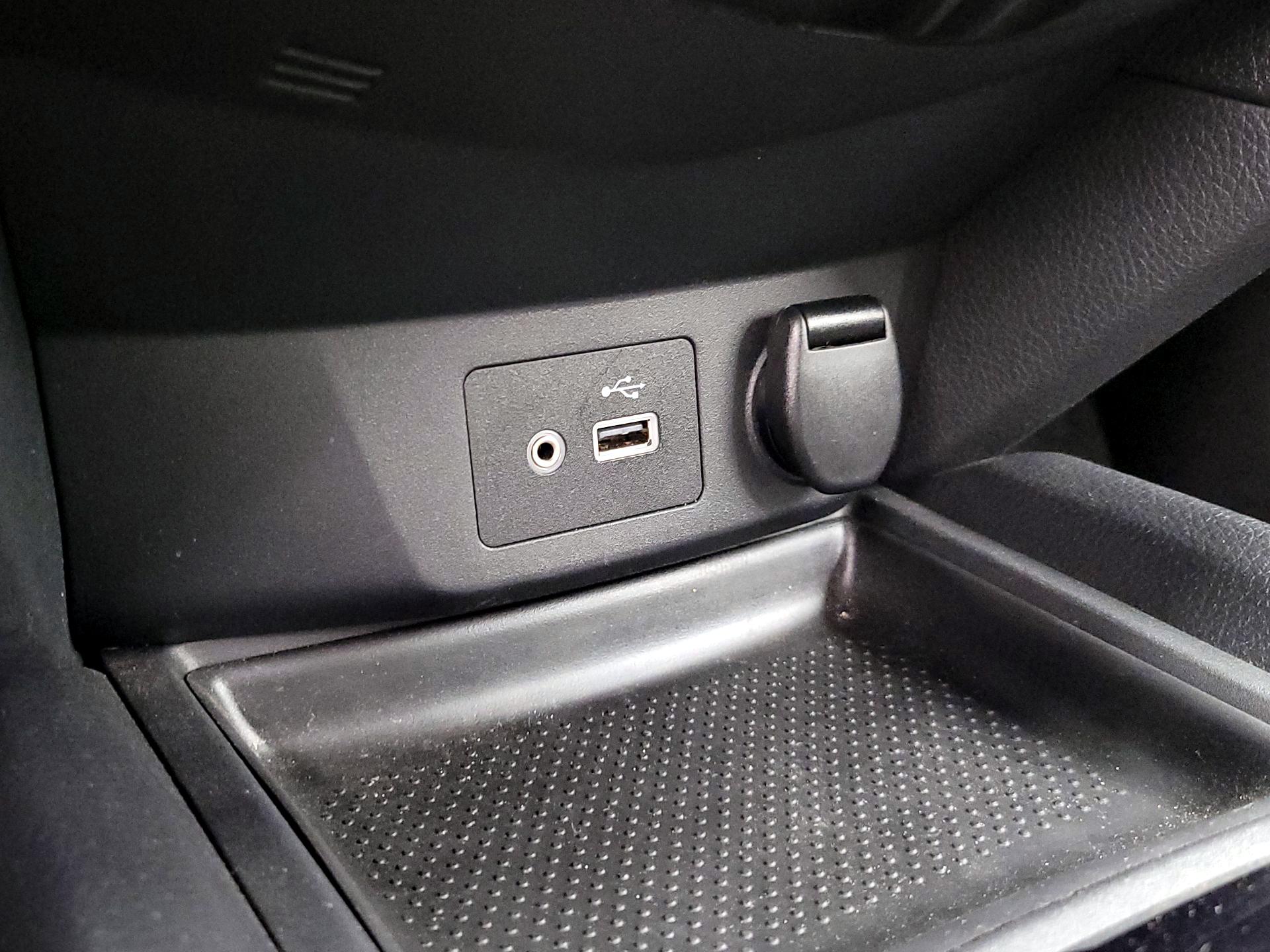 Thumbnail: 2018 Nissan Rogue - 18